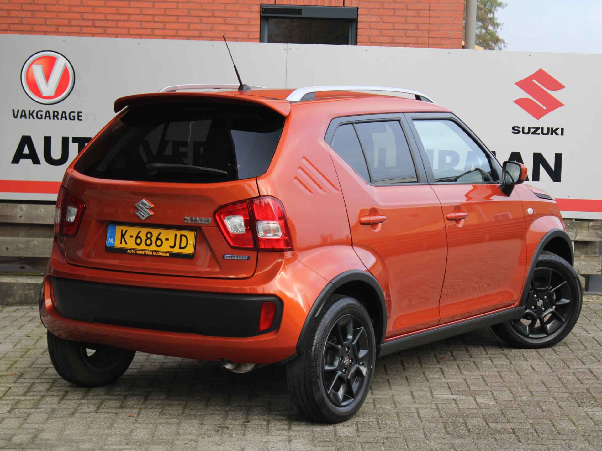 Suzuki Ignis 1.2 Smart Hybrid Select Lederen bekleding! Achteruitrijcamera, Airco, Elektrische Ramen, Bluetooth, Voorstoelen Verwarmd - 3/25