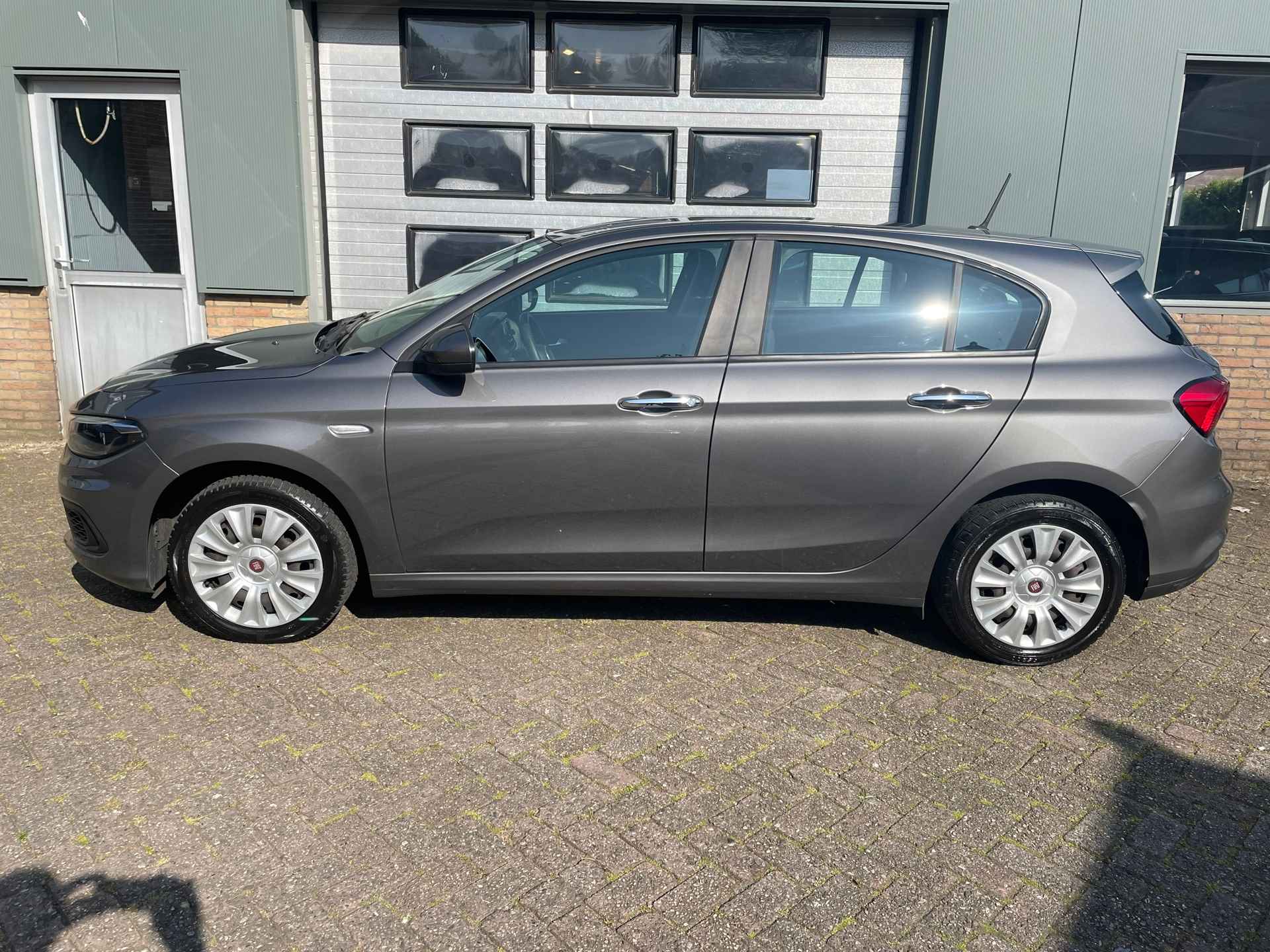 Fiat Tipo 1.4 16v Lounge - 2/19
