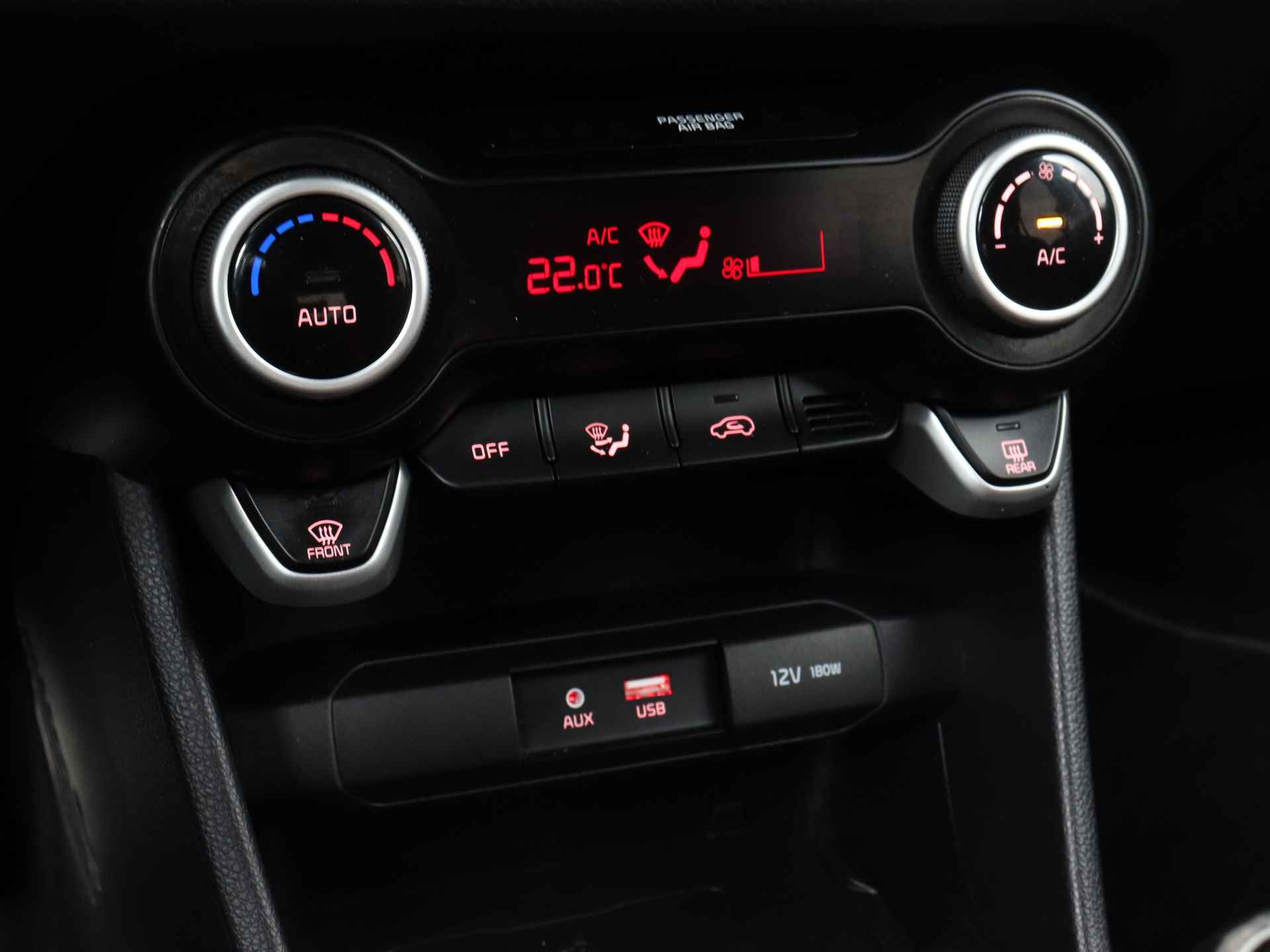Kia Picanto 1.0 T-GDI GT-Line | Stoelverwarming | Stuurverwarming | Achteruitrijcamera  | Keyless | Apple Carplay | - 12/44