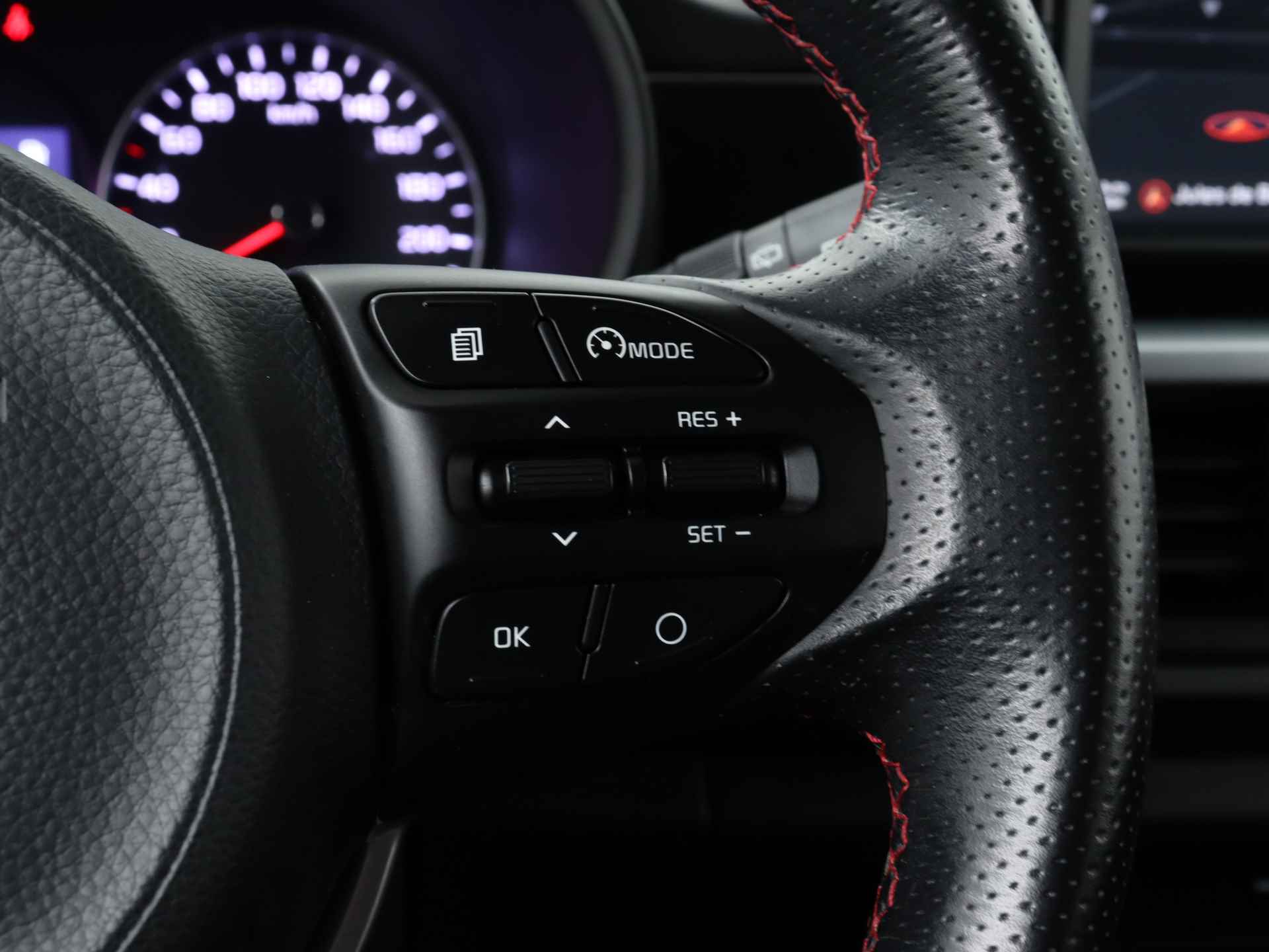 Kia Picanto 1.0 T-GDI GT-Line | Stoelverwarming | Stuurverwarming | Achteruitrijcamera  | Keyless | Apple Carplay | - 23/44
