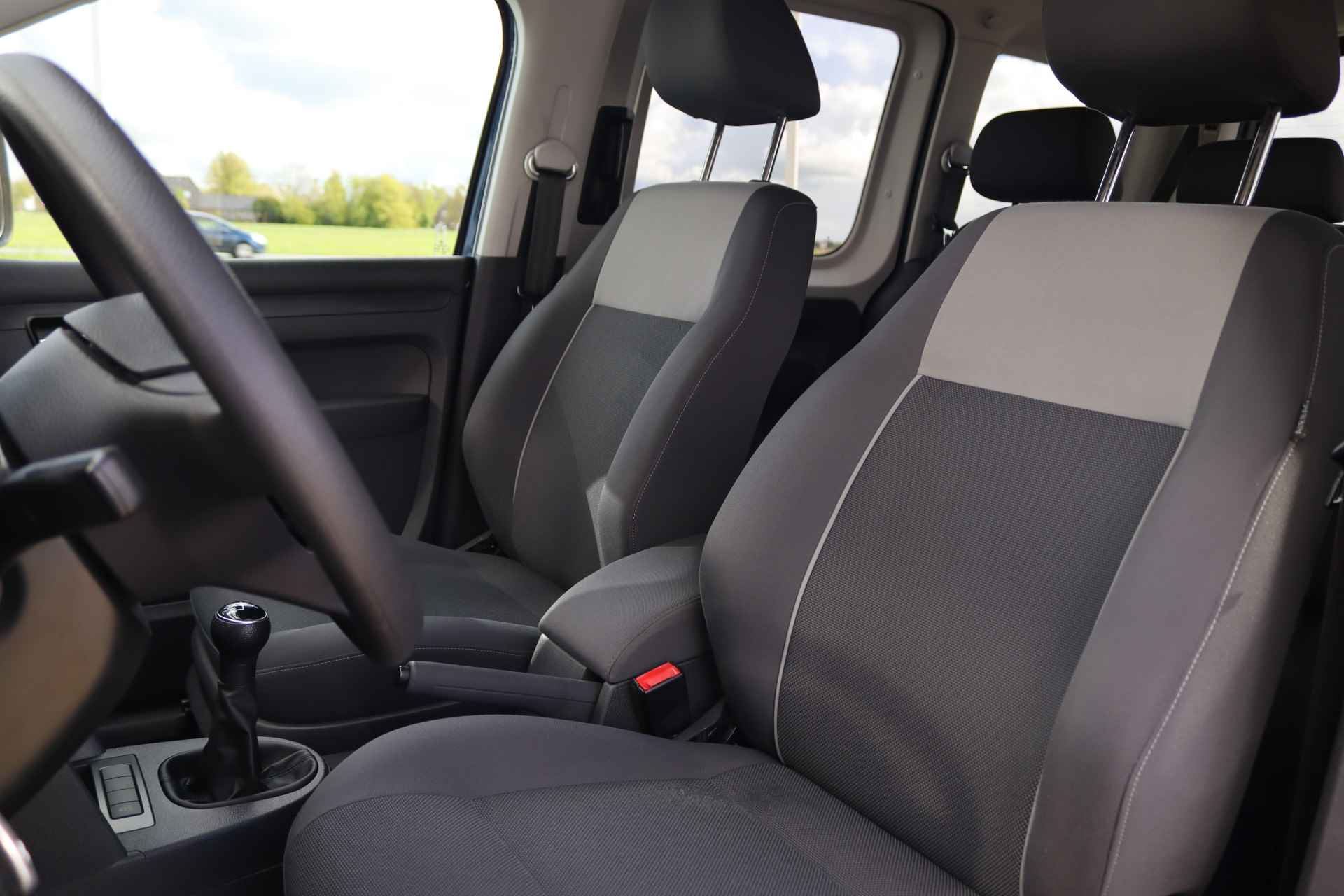 Volkswagen Caddy 1.2 TSI 85 pk Trendline 5p | Airco | PDC Achter | Twee Schuifdeuren | Stoelverwarming | - 13/30