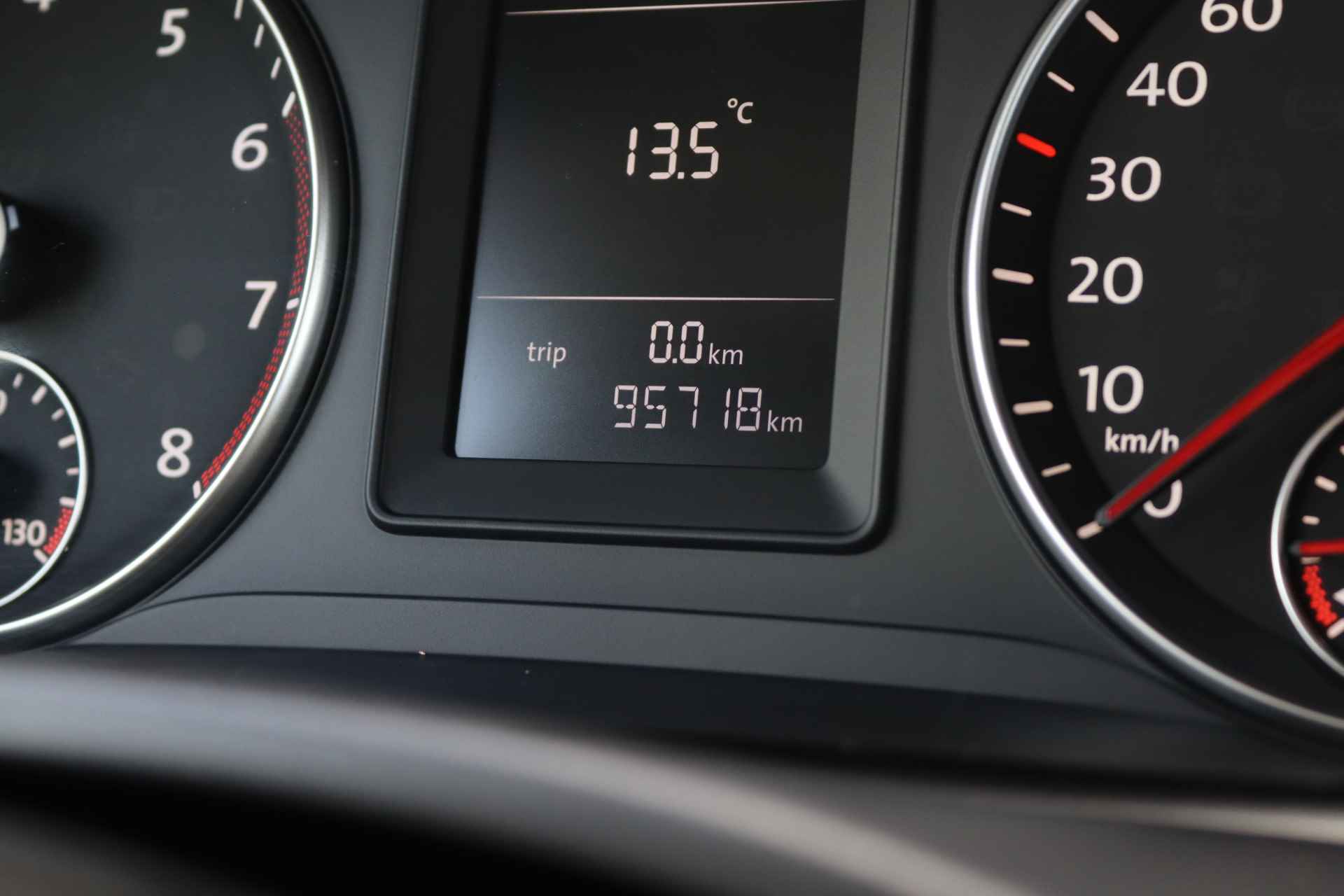 Volkswagen Caddy 1.2 TSI 85 pk Trendline 5p | Airco | PDC Achter | Twee Schuifdeuren | Stoelverwarming | - 17/30