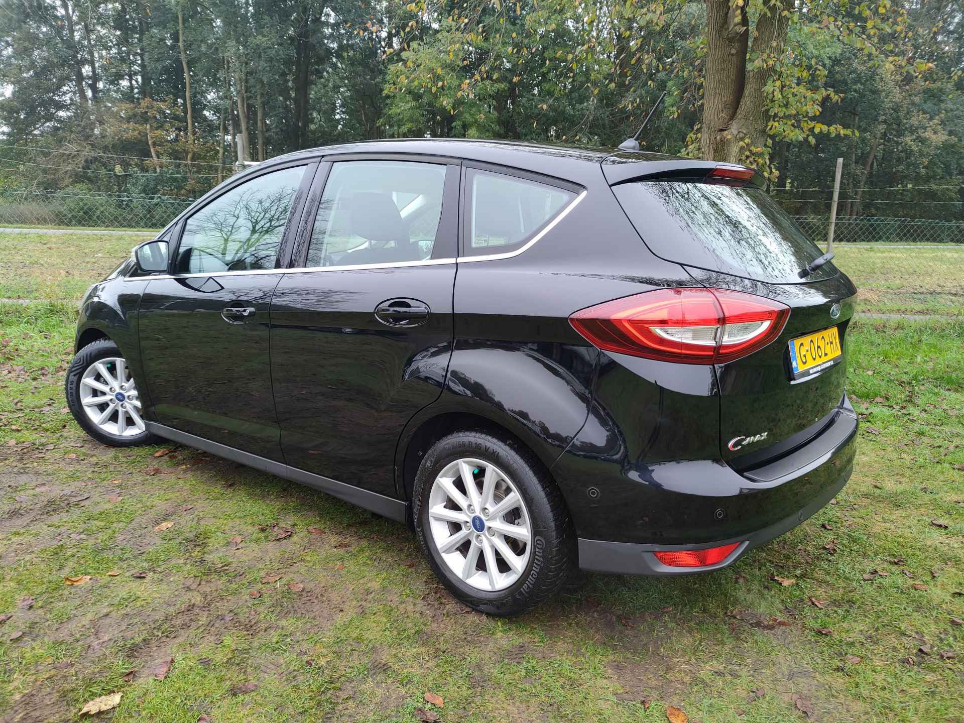 Ford C-MAX 1.0 125PK Titanium | NAVI | CLIMA | CRUISE | CAMERA | - 7/34