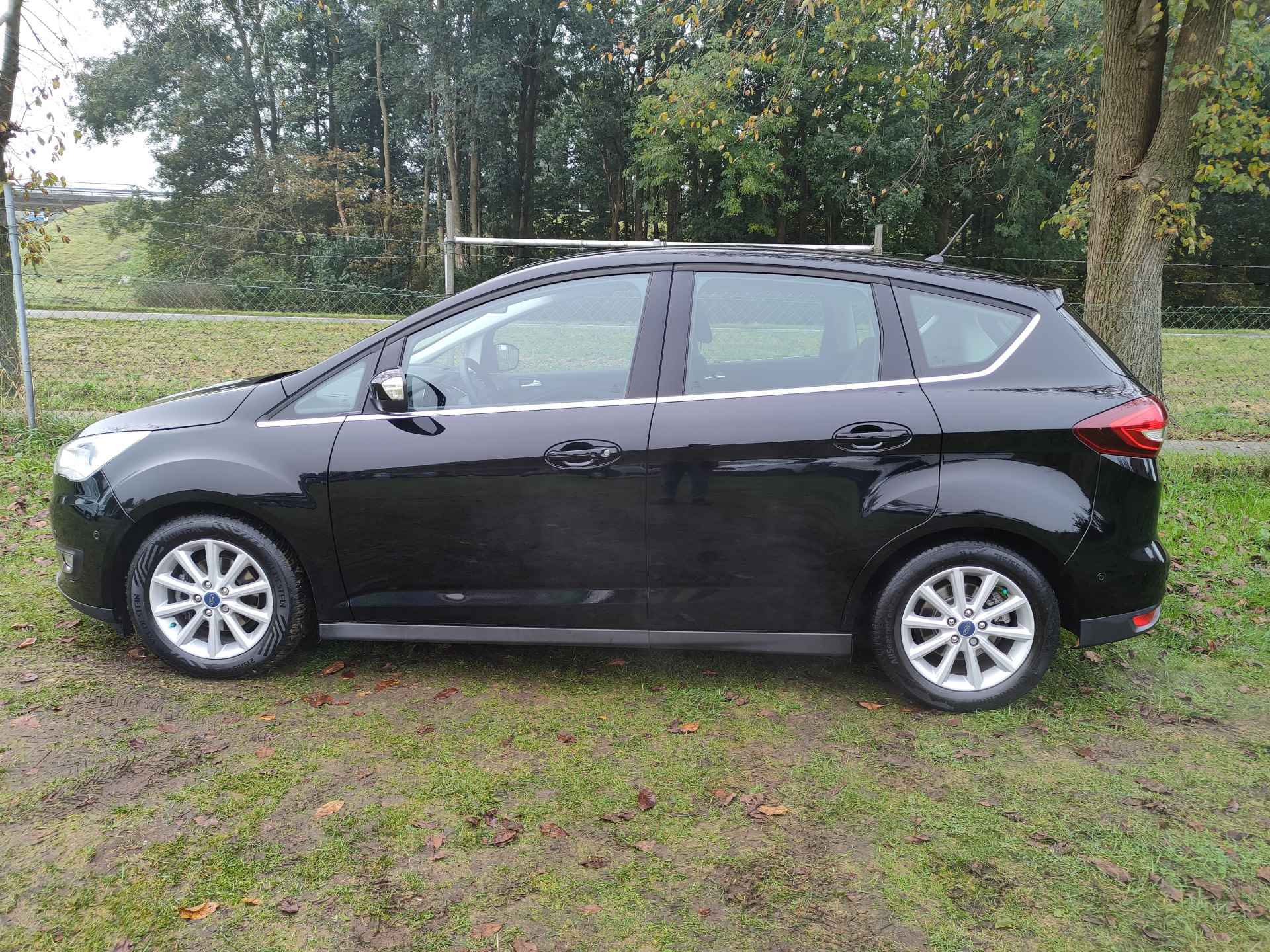 Ford C-MAX 1.0 125PK Titanium | NAVI | CLIMA | CRUISE | CAMERA | - 8/34