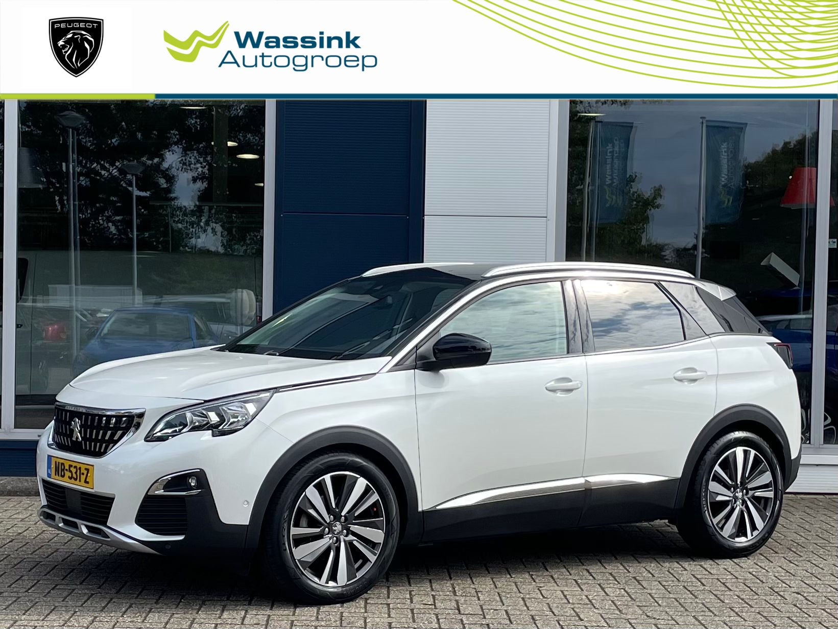 Peugeot 3008 1.2 Allure 130PK | Navigatie | Climate control | Trekhaak | Parkeer camera achter | Keyless entry | Elektrisch bedienbare achterklep | Black Diamond