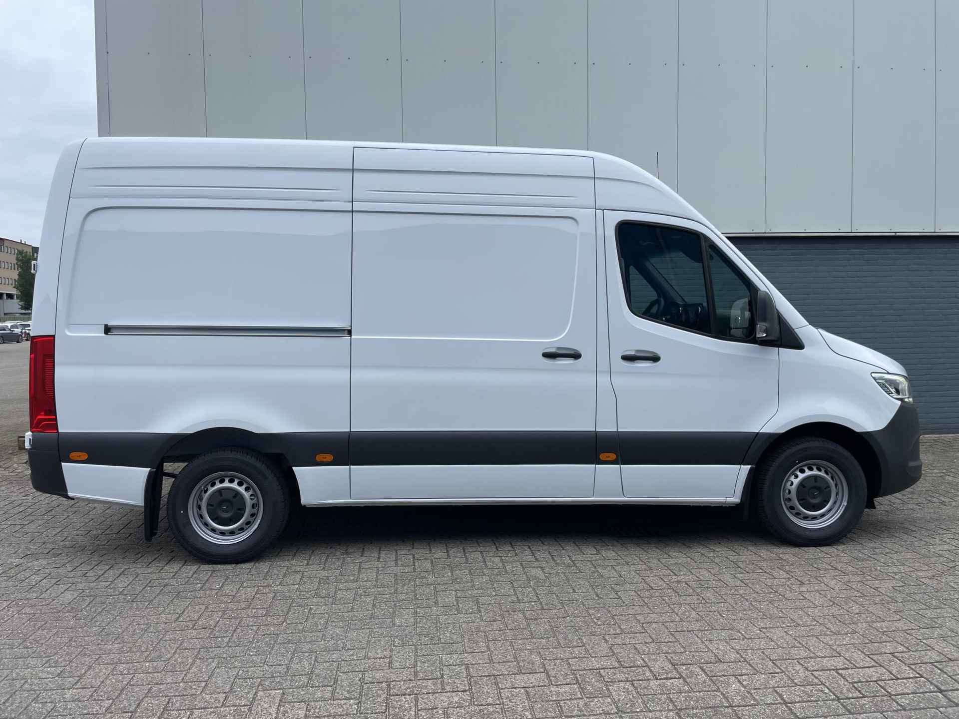 Mercedes-Benz Sprinter 315 CDI GB L2H2 SELECT - 5/25