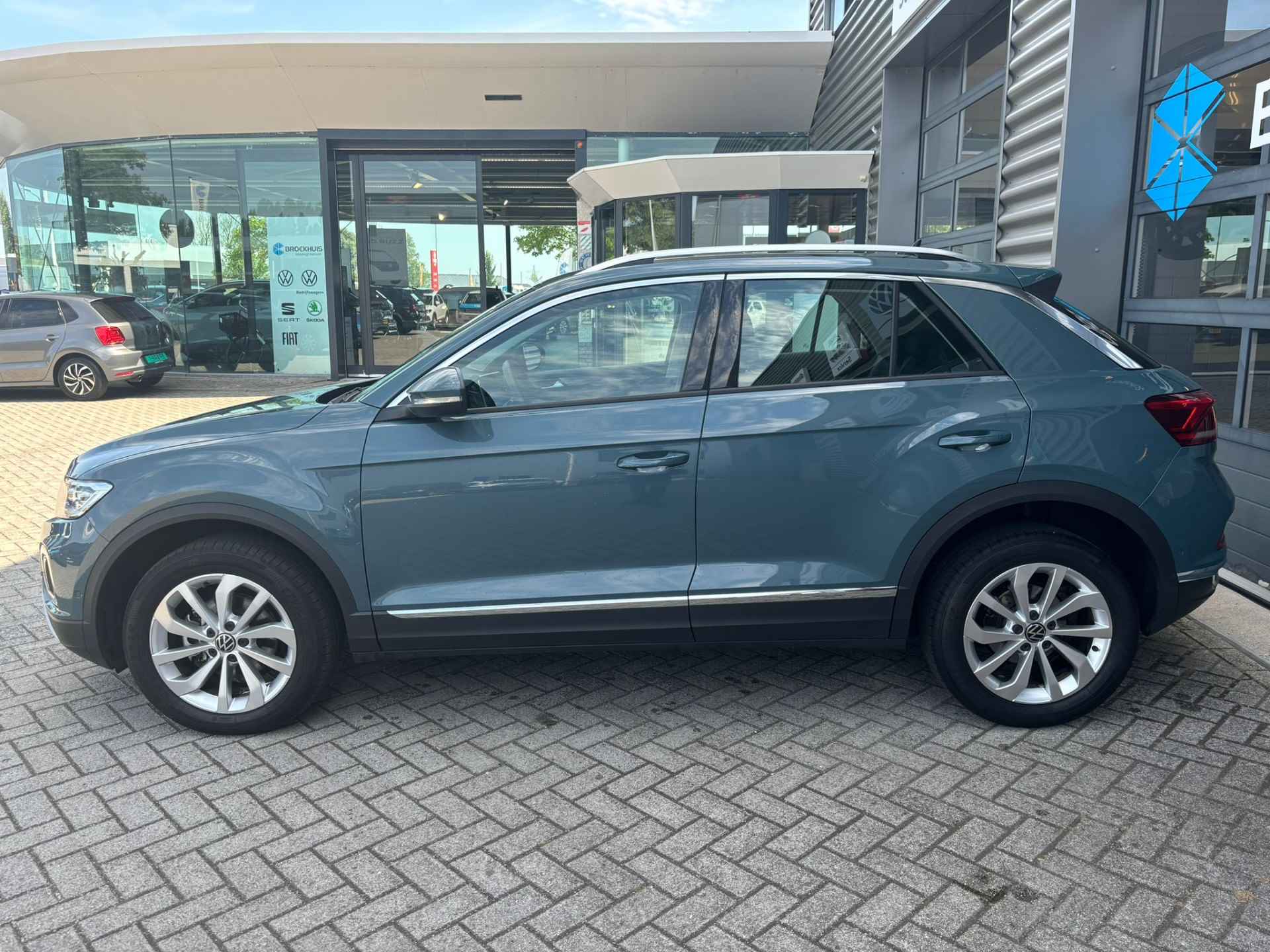 Volkswagen T-Roc 1.5 TSI 150 pk Style DSG | Navi via App | LED | Cruise Adaptief | Sensoren | - 7/21