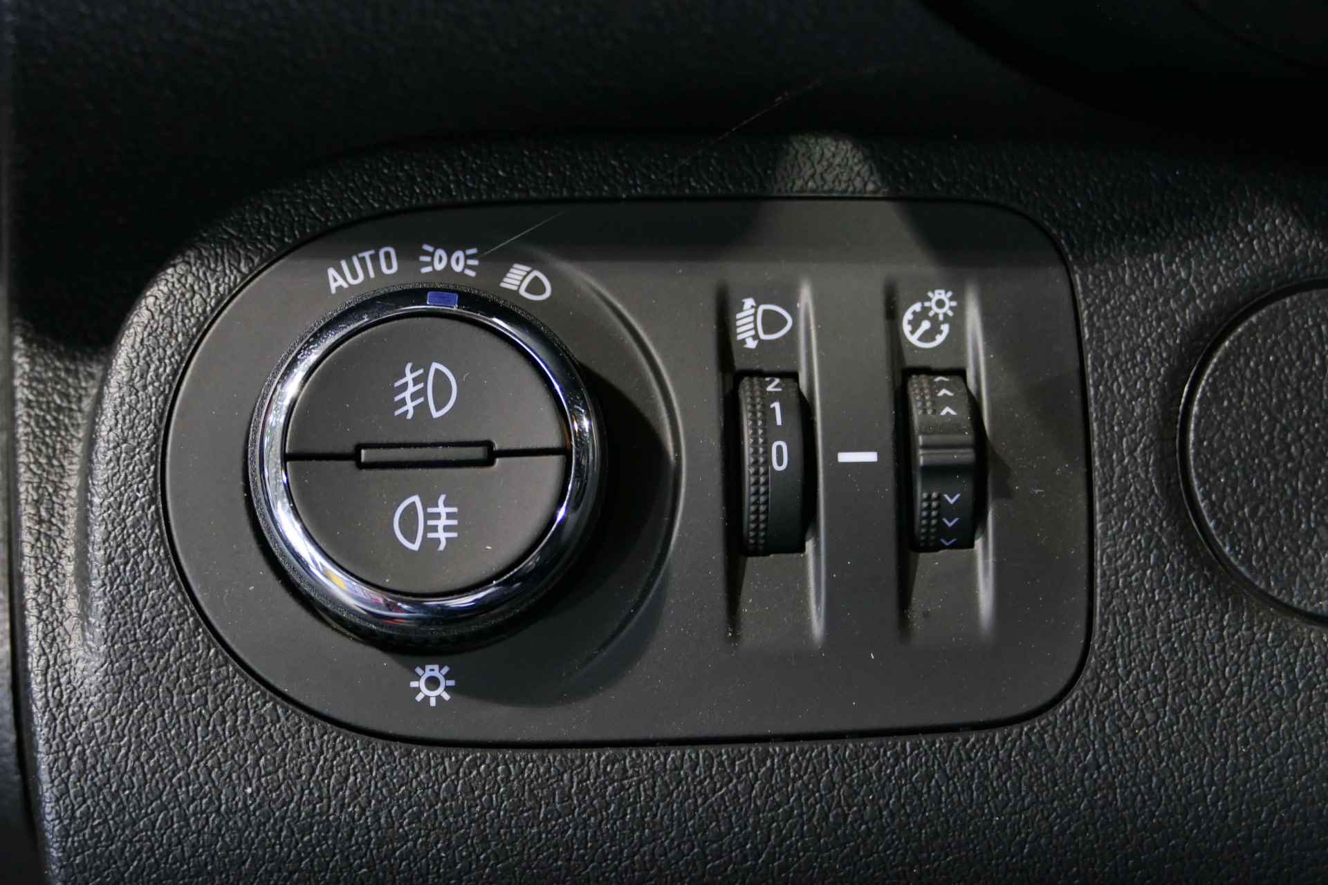 Opel Combo-e Life L1H1 Edition 50 kWh Stuur/Stoelverwarming, Schuifdeur L+R, Camera, Clima - 17/36