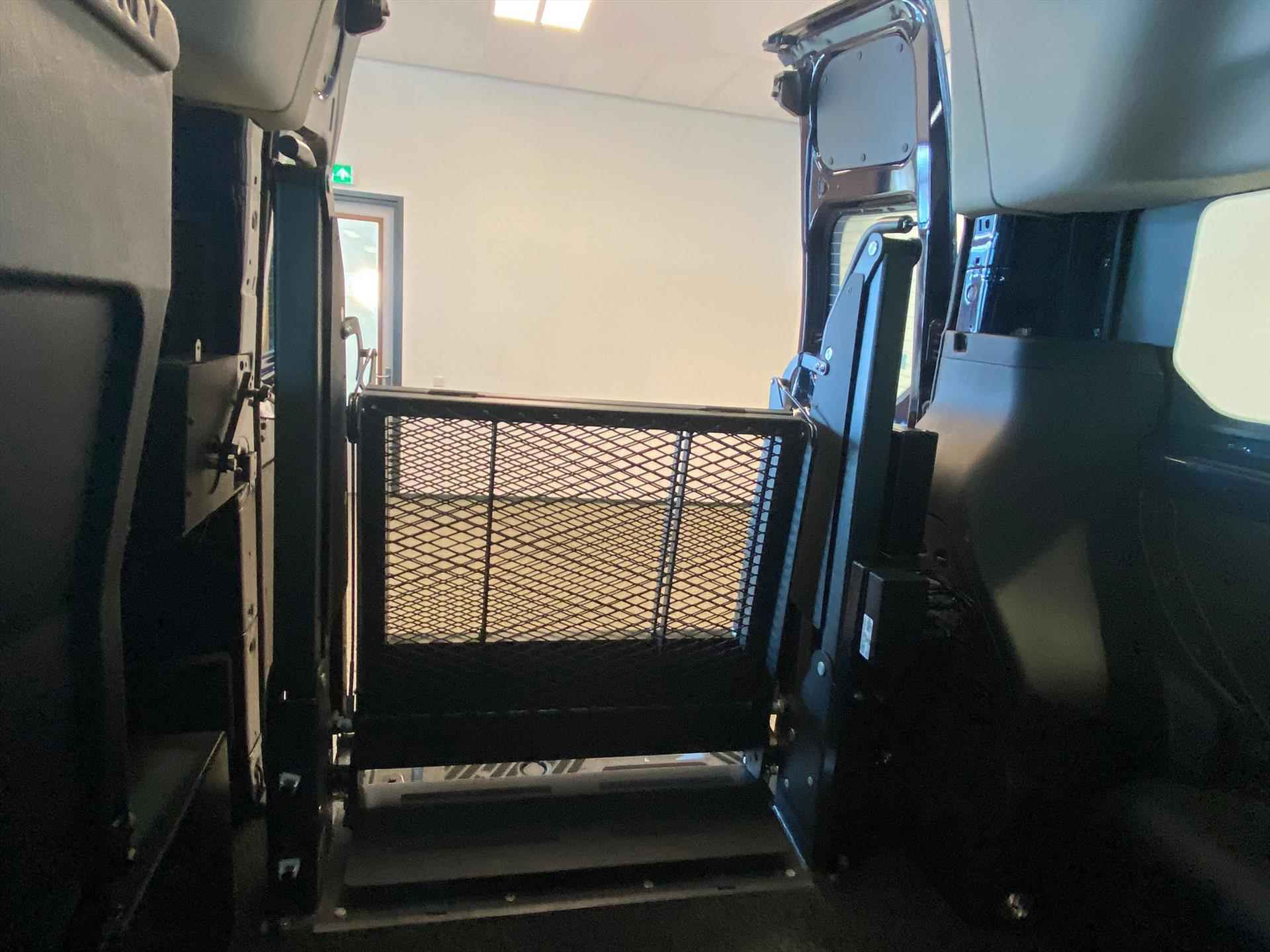 Ford Transit Custom L1H2 Rolstoelbus Automaat (airco) - 13/39