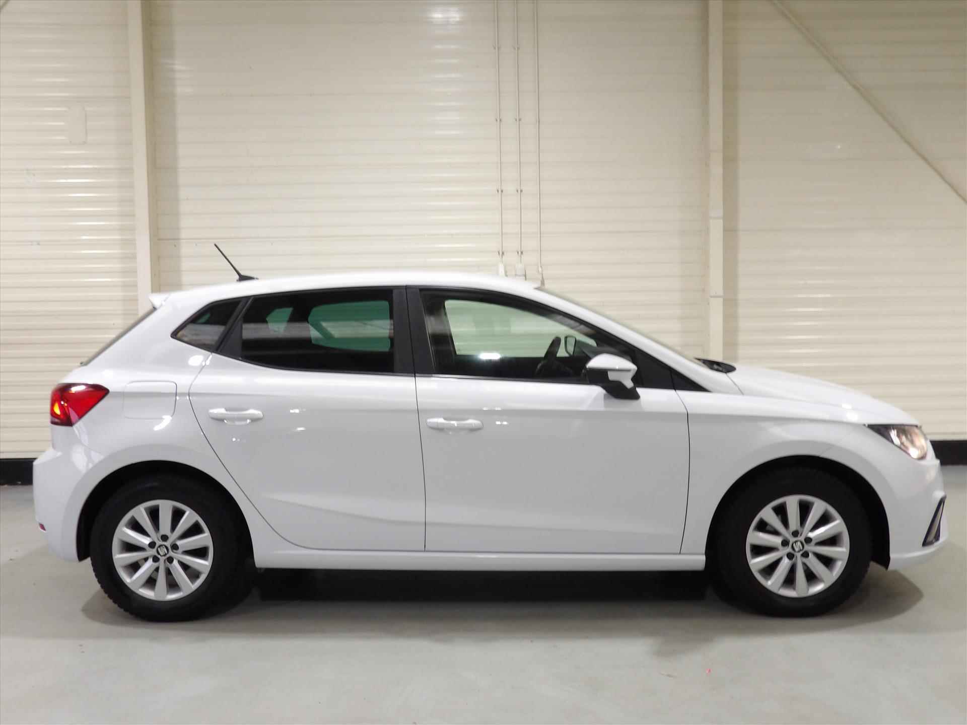 Seat Ibiza 1.0 MPi Style - 8/34