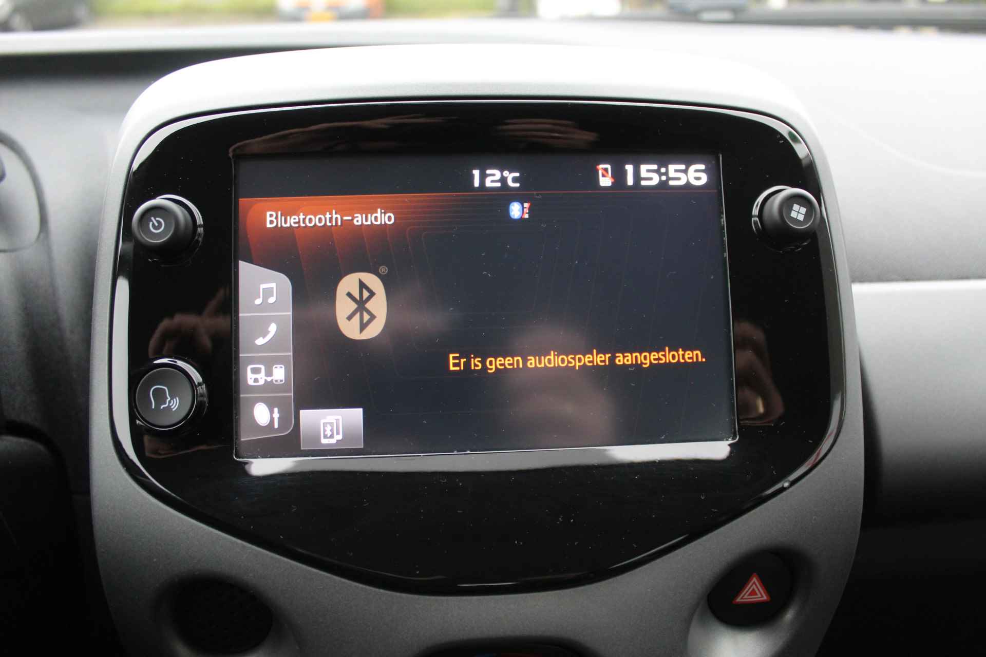 Toyota Aygo 1.0 VVT-i x-play Limited Airco/Apple Carplay/Bluetooth/Elektrische Ramen - 12/18