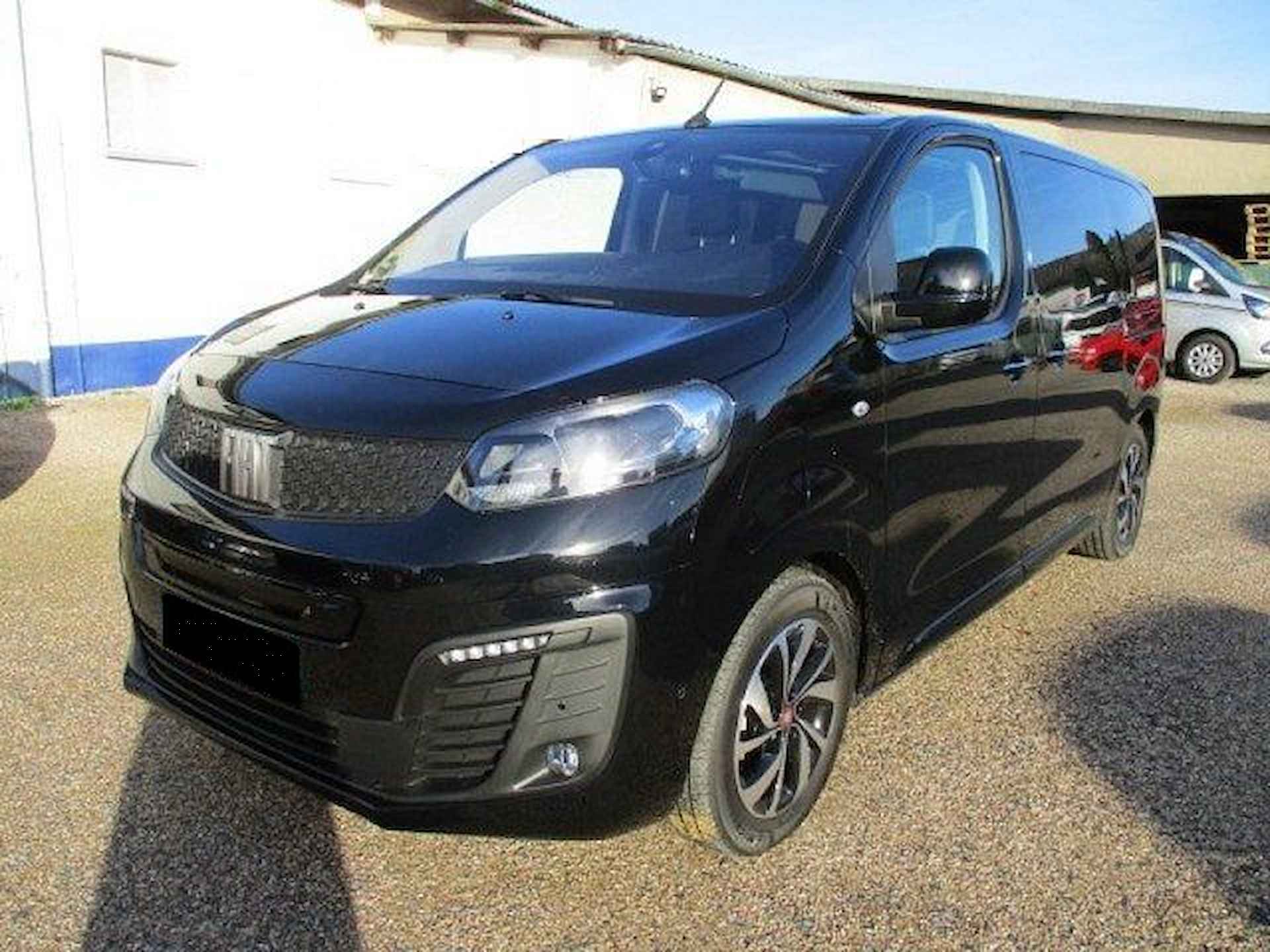 Fiat E-Scudo E-Ulysse Lounge L2 75kWh 35.000 EX BTW 7-zitter Leer  Panoramadak Camera Navi Xenon - 3/15