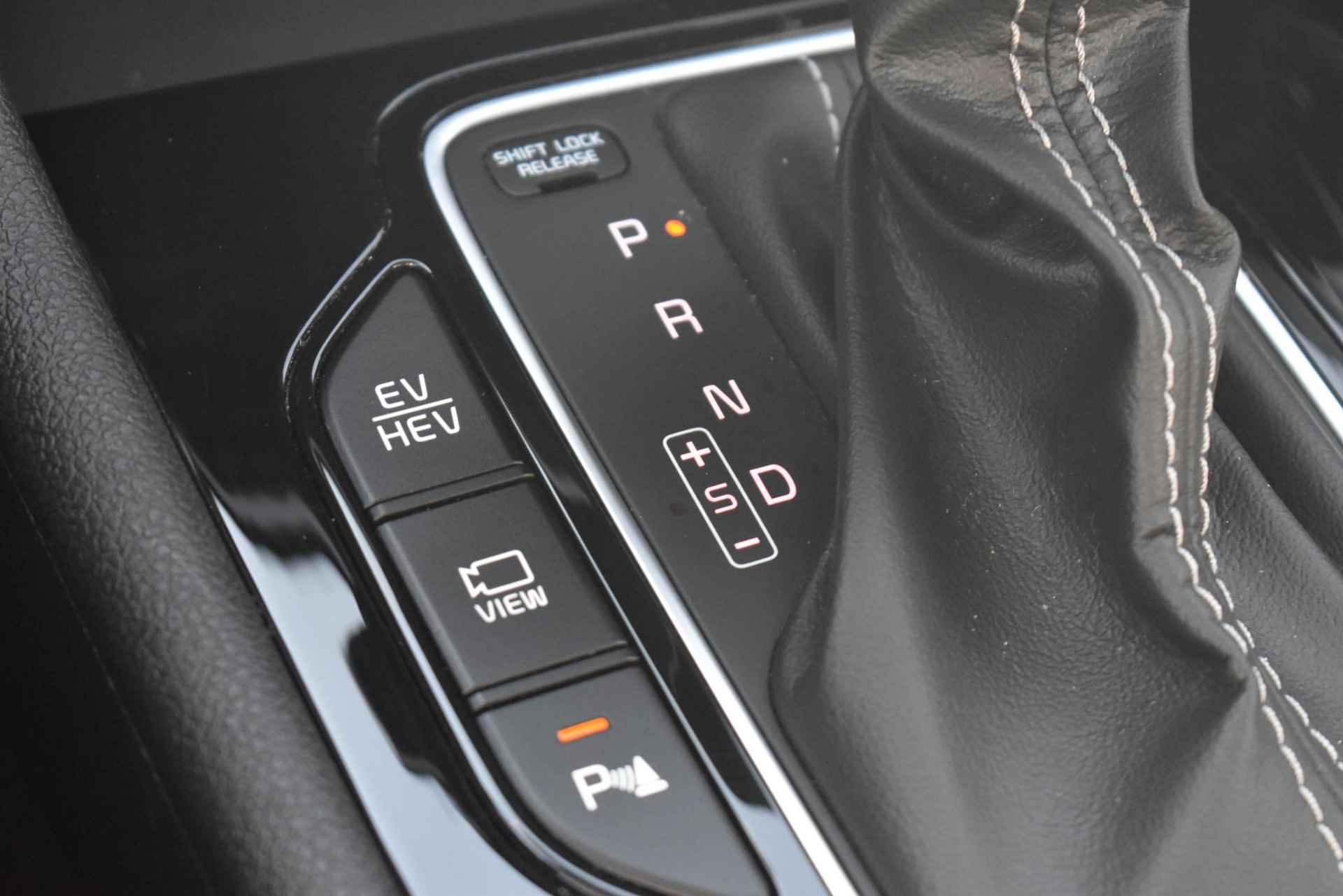 Kia Niro 1.6 GDi PHEV DynamicPlusLine Cruise Control Adaptief Keyless Start & Entry Navigatie - 20/49