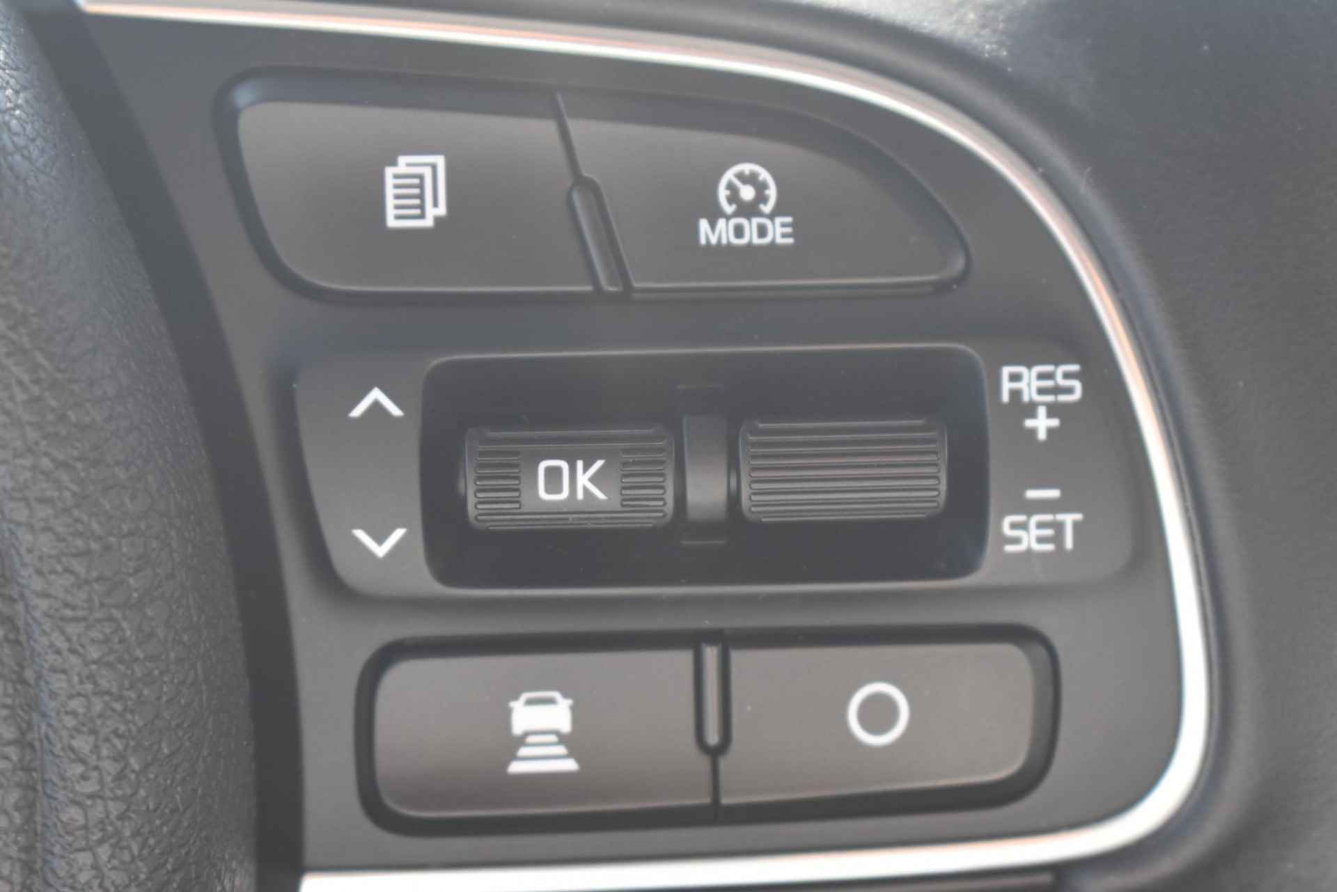 Kia Niro 1.6 GDi PHEV DynamicPlusLine Cruise Control Adaptief Keyless Start & Entry Navigatie - 26/49