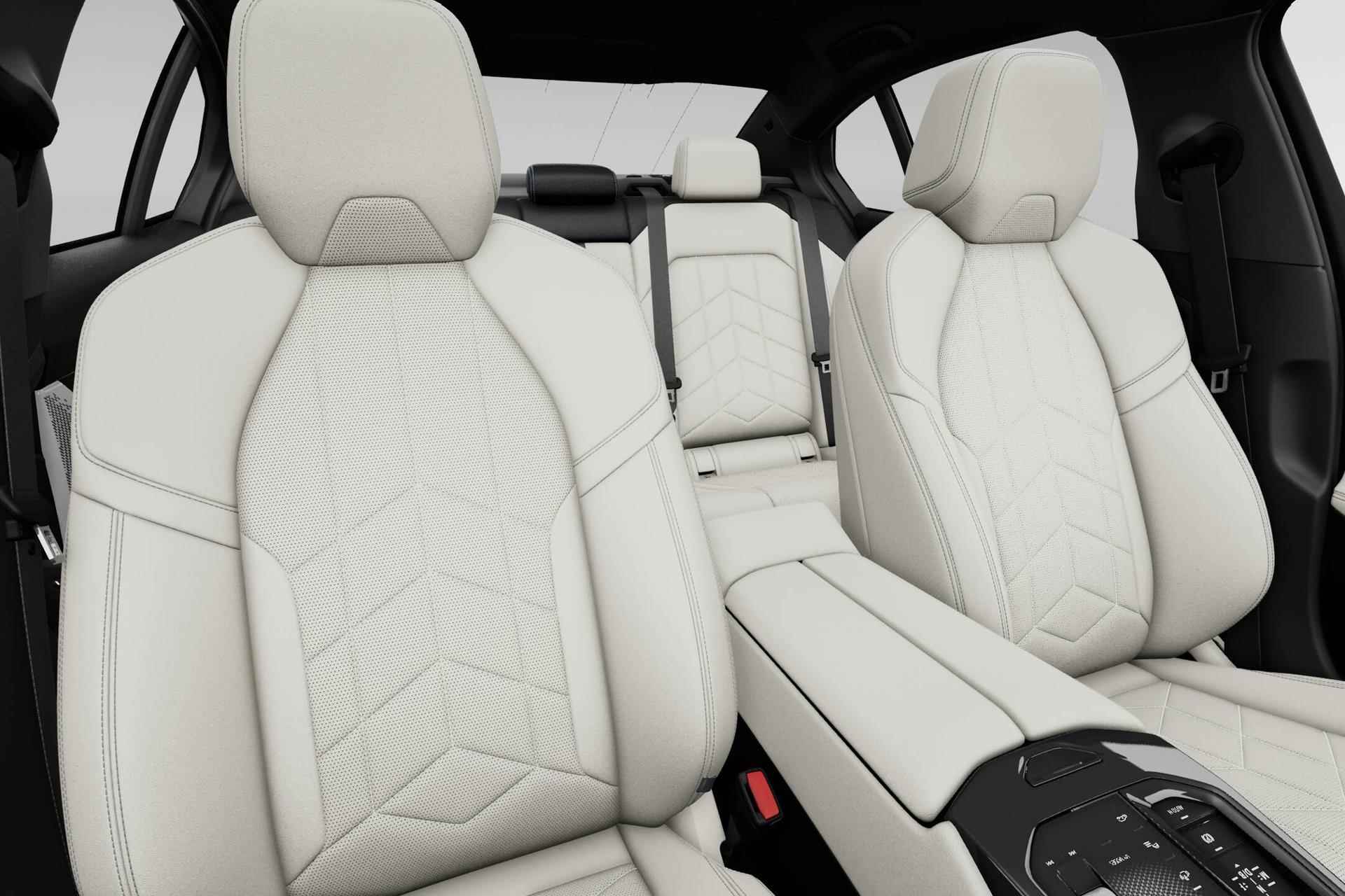 BMW i5 Sedan eDrive40 M Sport Edition 84 kWh | Trekhaak met elektrisch wegklapbare kogel | Driving Assistant Plus - 16/20