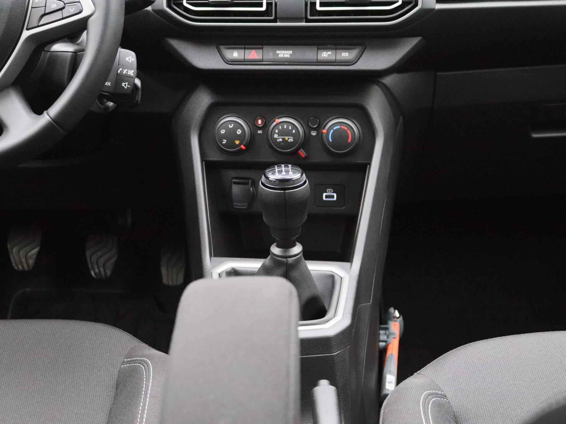 Dacia Sandero 1.0 TCe 90 Expression | Pack MediaNav | PDC Achter | LED-verlichting | Licht- en regensensor | Airconditioning | Apple Carplay & Android Auto - 10/34