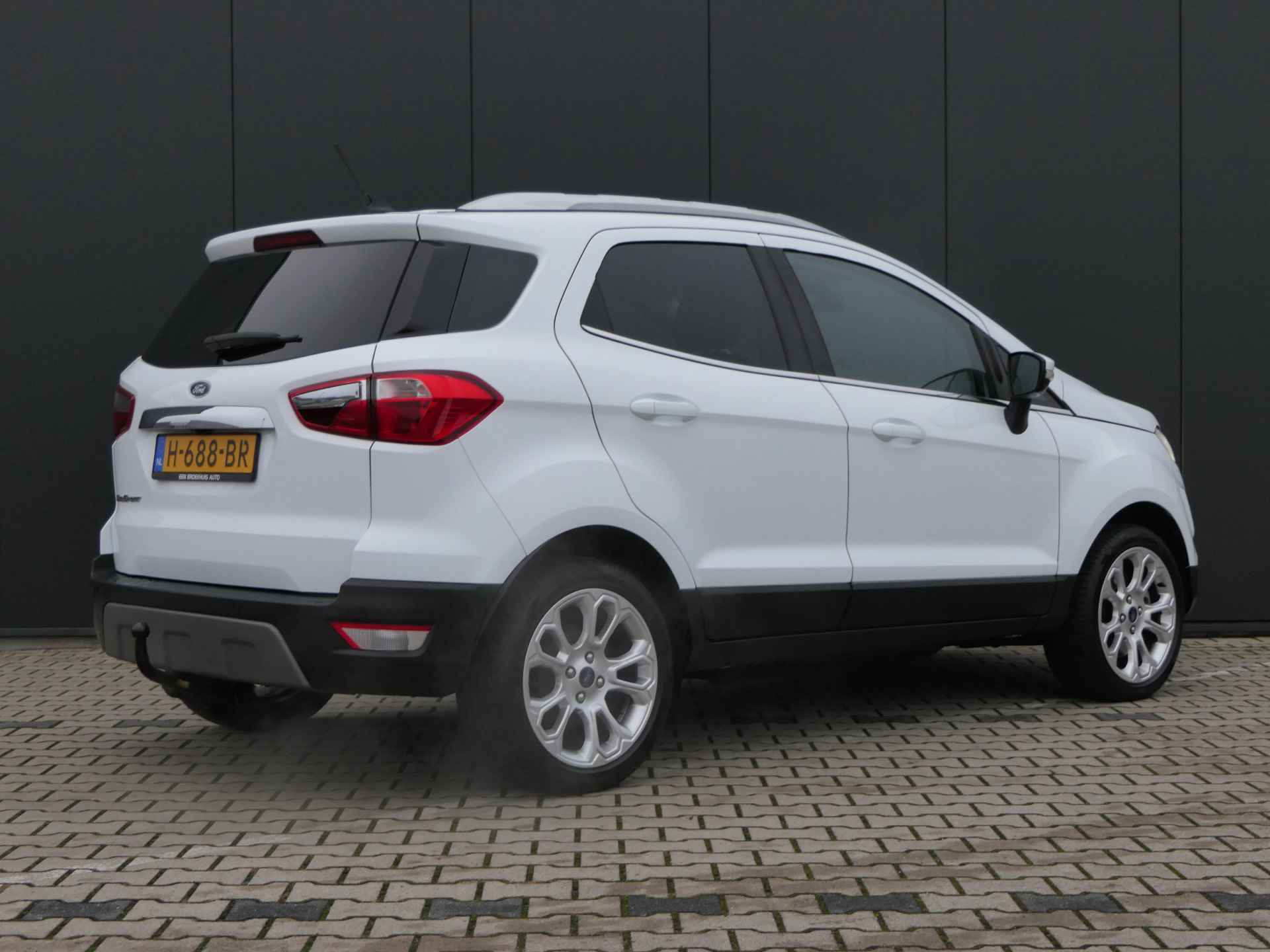 Ford EcoSport 1.0 EcoBoost Titanium | Trekhaak | Cruise control | Airco | Winter pack | Camera achter | Apple Carplay/Android Auto - 4/34