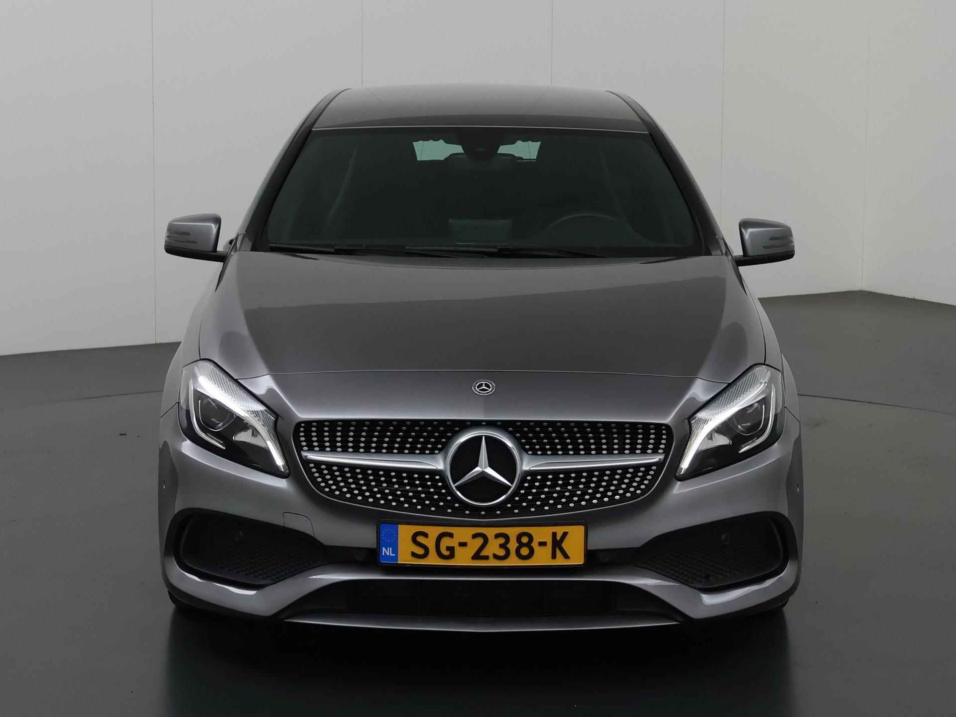 Mercedes-Benz A-klasse 180 Business Solution AMG Upgrade Edition | Navigatie | Parkeercamera | Stoelverwarming | High led Koplampen | - 4/40