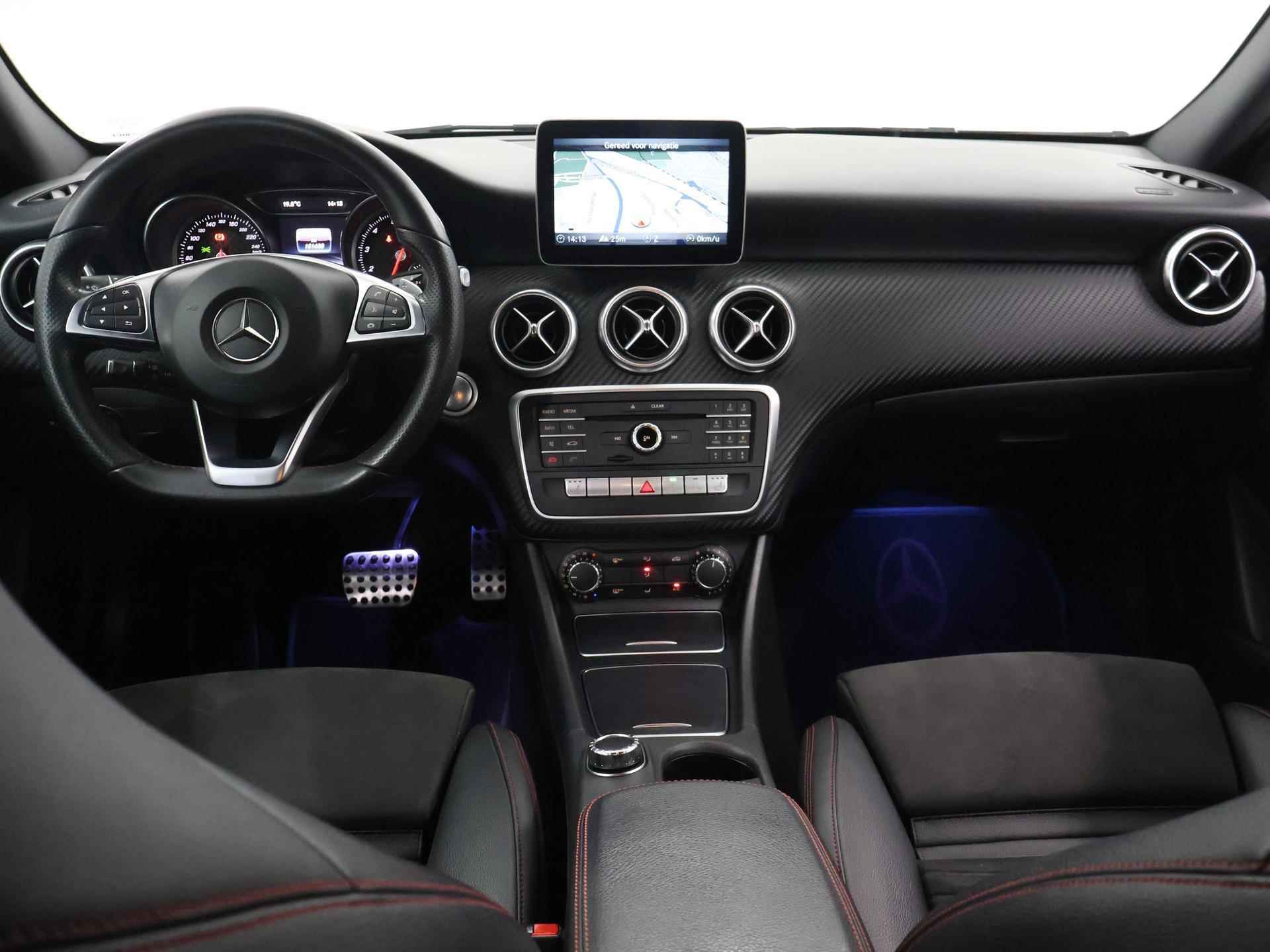 Mercedes-Benz A-klasse 180 Business Solution AMG Upgrade Edition | Navigatie | Parkeercamera | Stoelverwarming | High led Koplampen | - 9/40