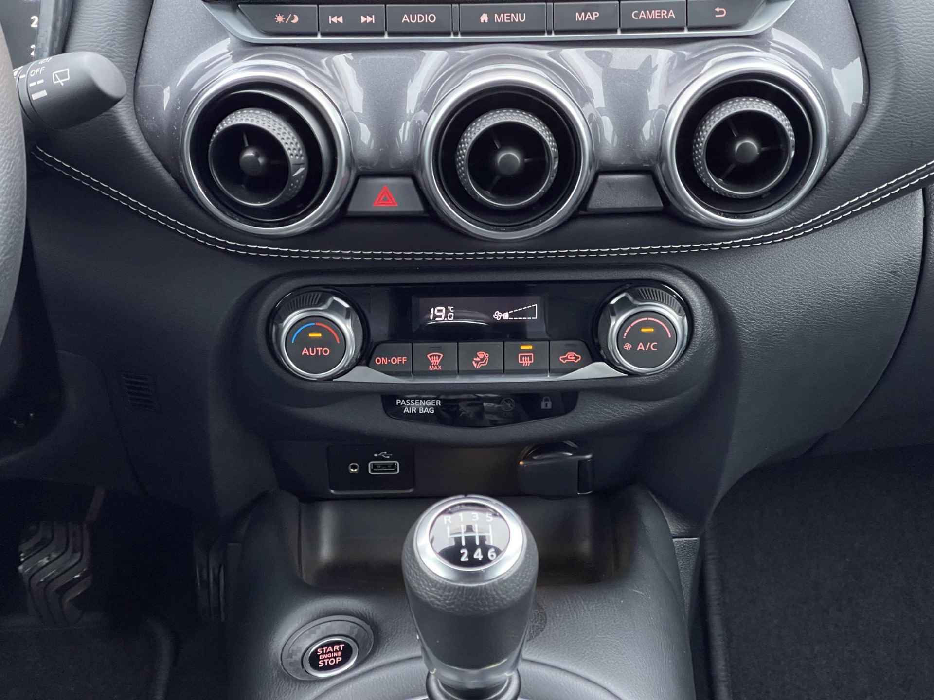 Nissan Juke 1.0 DIG-T N-Design Technology Pack | Navigatie | Adapt. Cruise Control | 360° Camera | Dodehoek Detectie | Apple Carplay/Android Auto | Rijklaarprijs! - 19/24