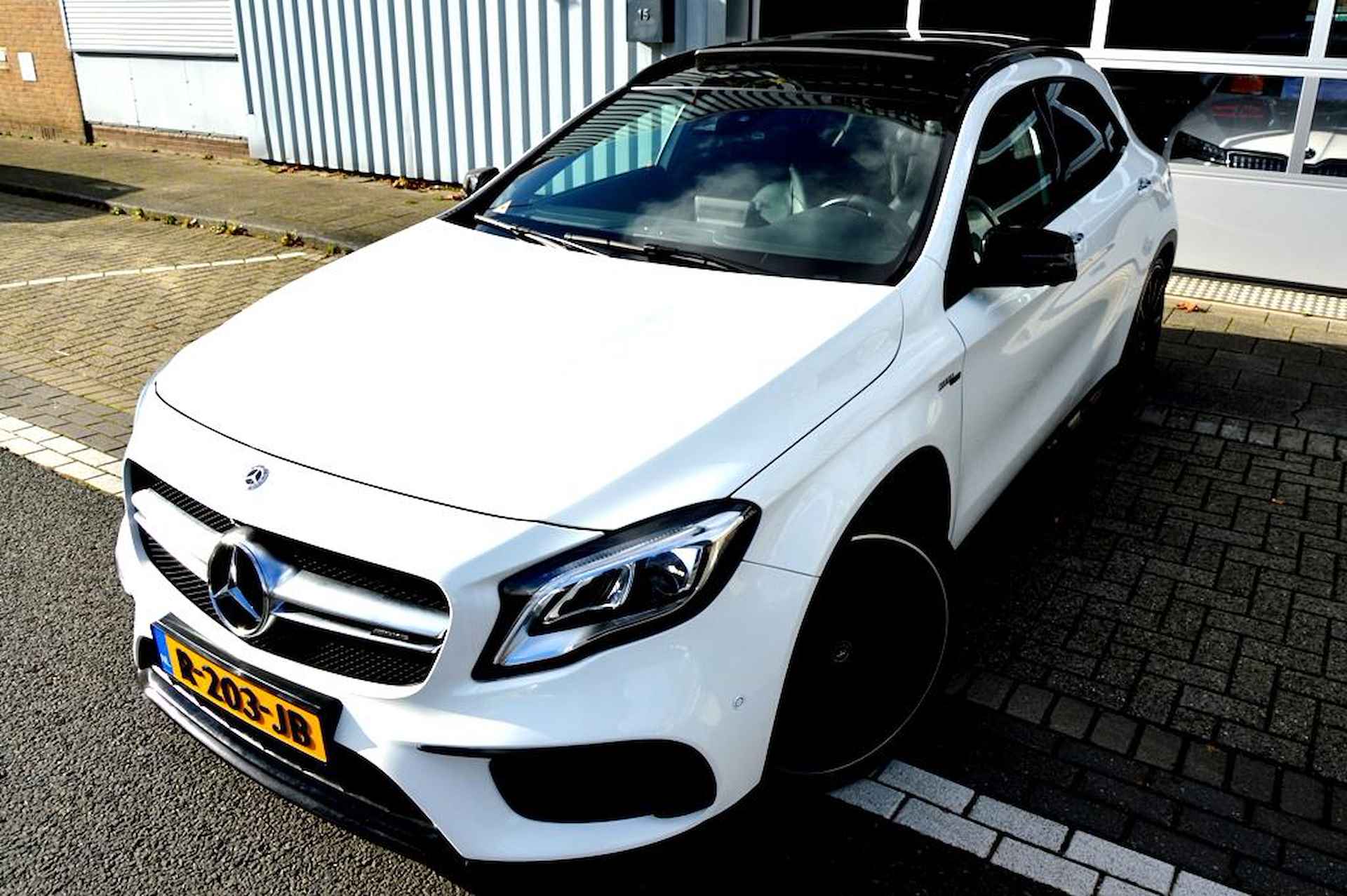 Mercedes-Benz GLA-klasse 45 AMG 4Matic 360º LMV20/LEER/PANO - 7/45