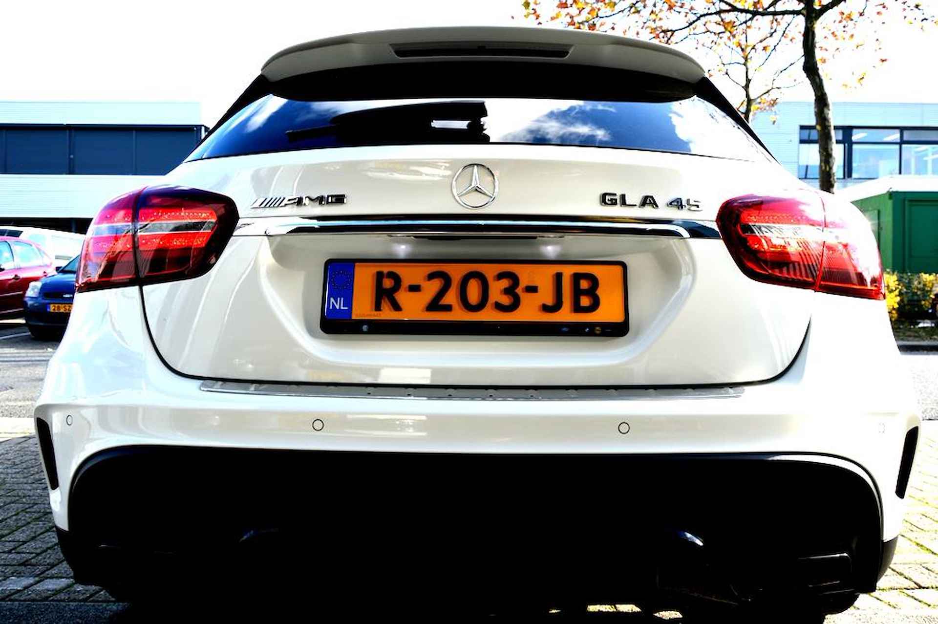 Mercedes-Benz GLA-klasse 45 AMG 4Matic 360º LMV20/LEER/PANO - 15/45