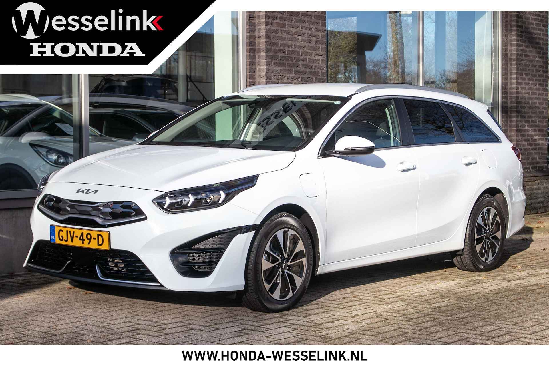 Kia Ceed Sportswagon 1.6 GDI PHEV DynamicLine - All-in rijklaarprijs | Carplay | Adpt. cruise | Camera | stuurverw.