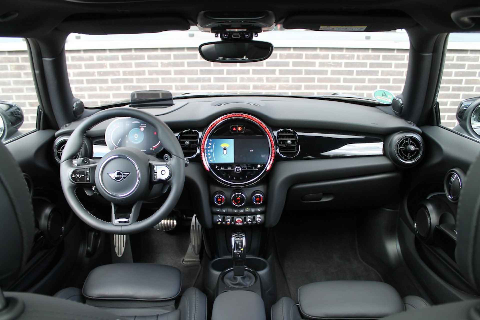 MINI John Cooper Works 2.0 - 231PK Automaat -  Head-Up - Leder - Camera - Harman/Kardon - 4/25