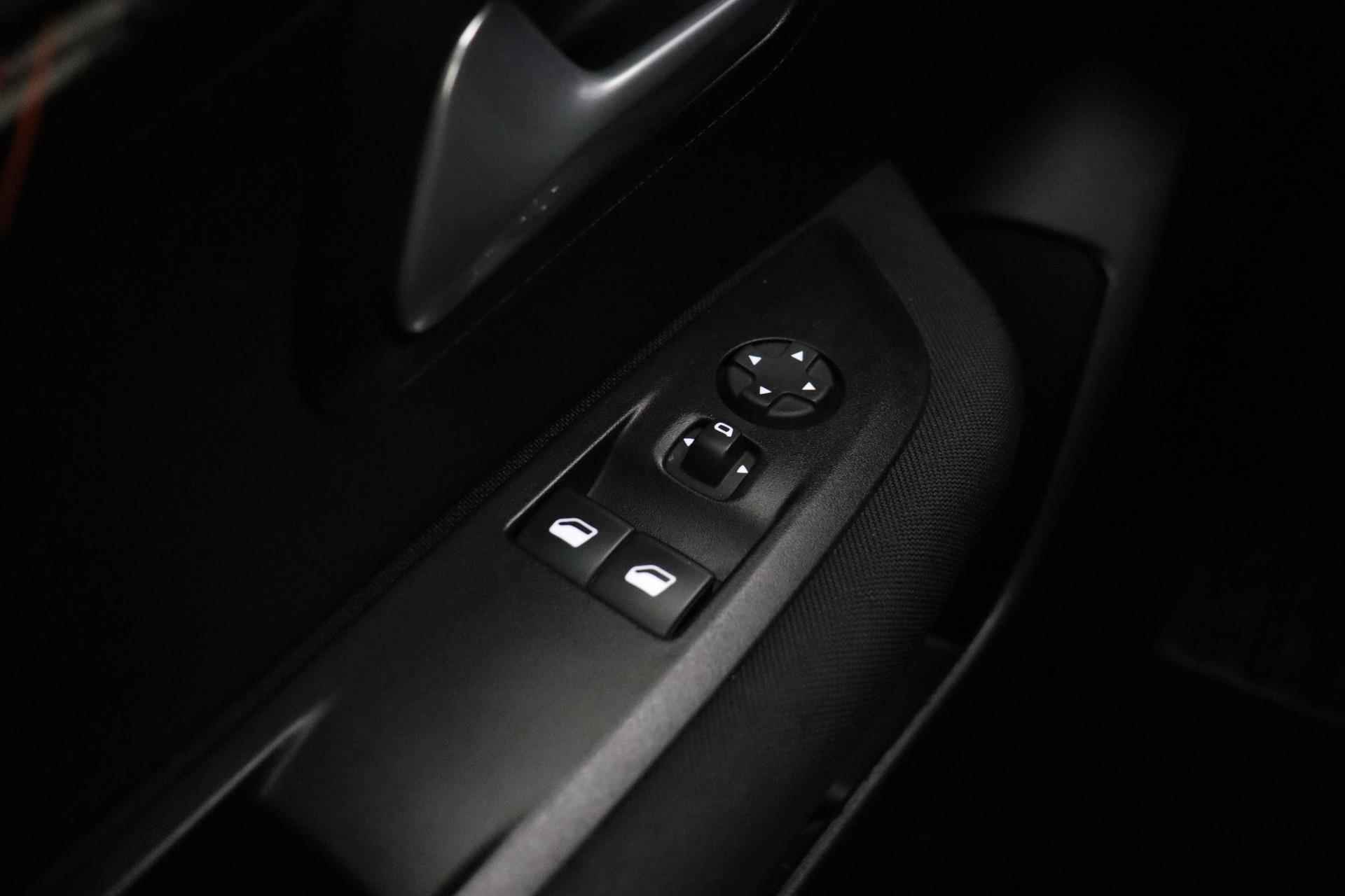 Peugeot 208 1.2 PureTech Active | Airco & Cruise Control | Apple Car Play/Android Auto | Parkeersensoren | - 18/31