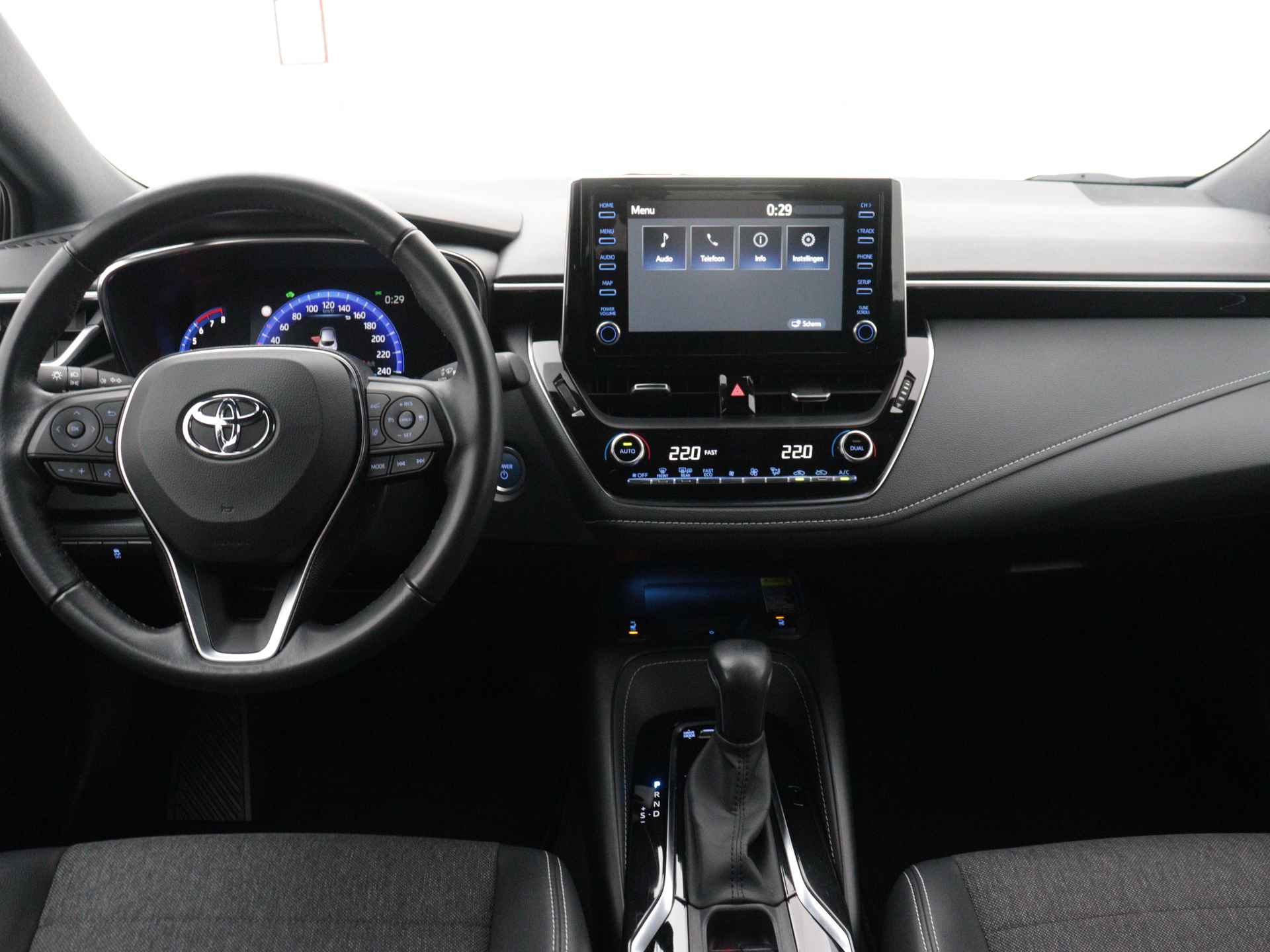 Toyota Corolla 2.0 Hybrid Dynamic | Camera | Climate Control | LM velgen | Cruise Control Adaptief | Stoelverwarming | Draadloze telefoonlader | - 6/43