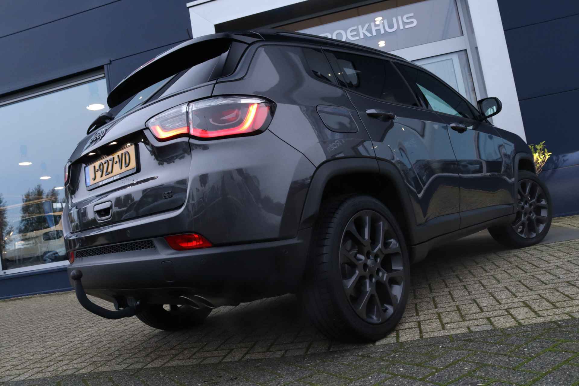 Jeep Compass 1.3T 150PK S | Schuif/kantel dak | Stoelventilatie | Alpine audio | Trekhaak | Cruise | Elektr. klep - 16/42