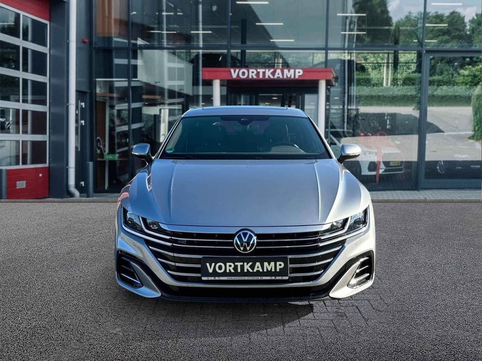 VOLKSWAGEN Arteon 2.0 TDI DSG R-LINE PANO-DAK/CAMERA/NAVI/ACC/STOELVERW - 2/25