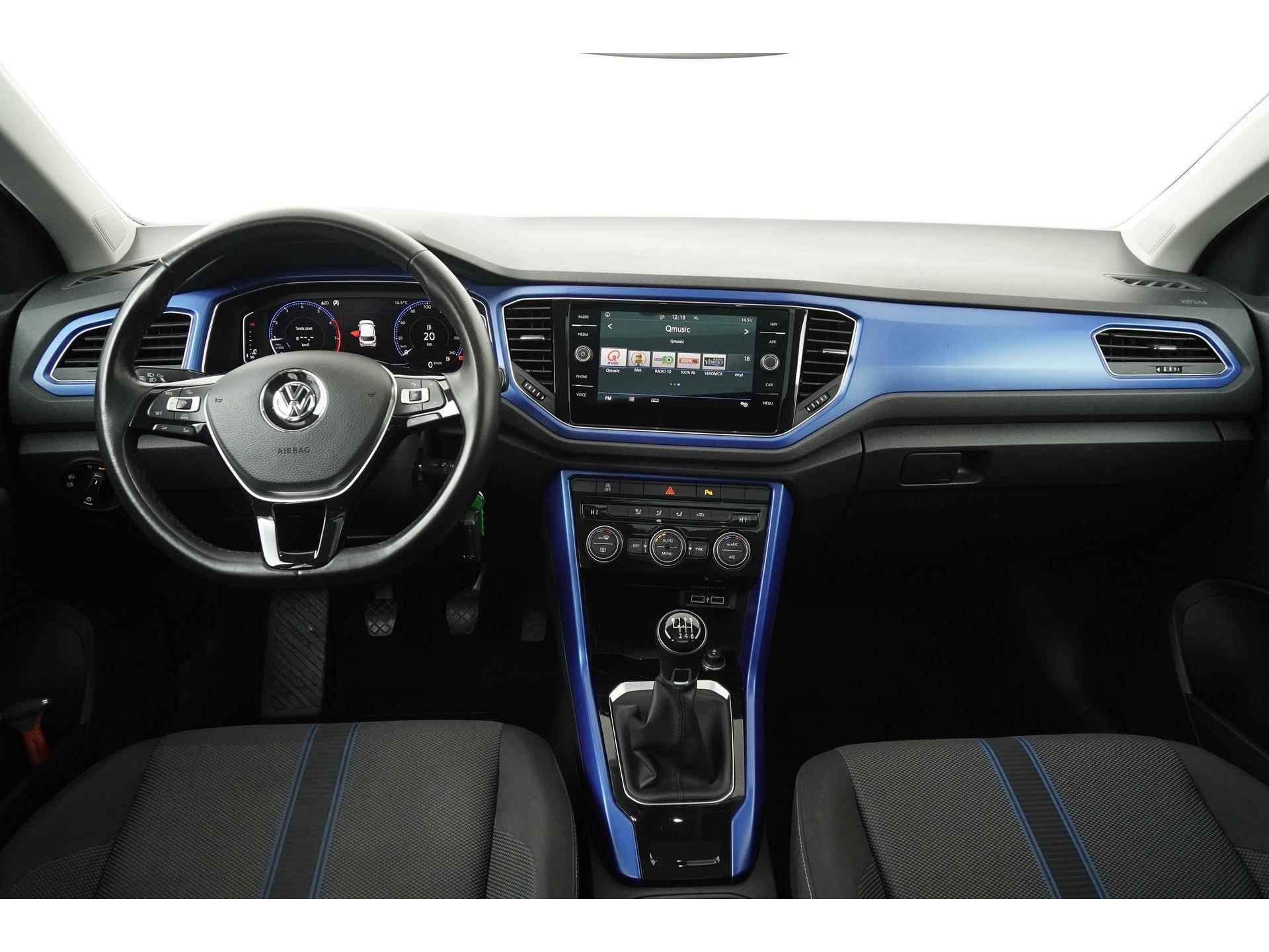 Volkswagen T-Roc 1.0 TSI Style | Trekhaak | Panoramadak | Digital Cockpit | Camera | Zondag Open! - 5/45