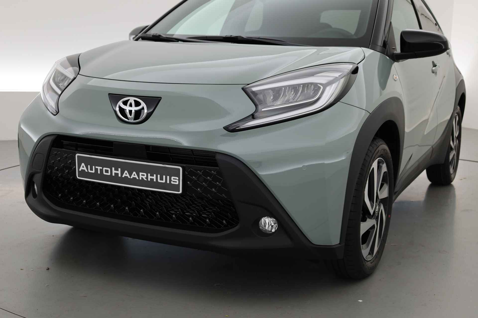 Toyota Aygo X 1.0 VVT-i S-CVT Team D | Navi by App | Camera | Keyless | Stoelverw. | Adapt. Cruise - 18/25