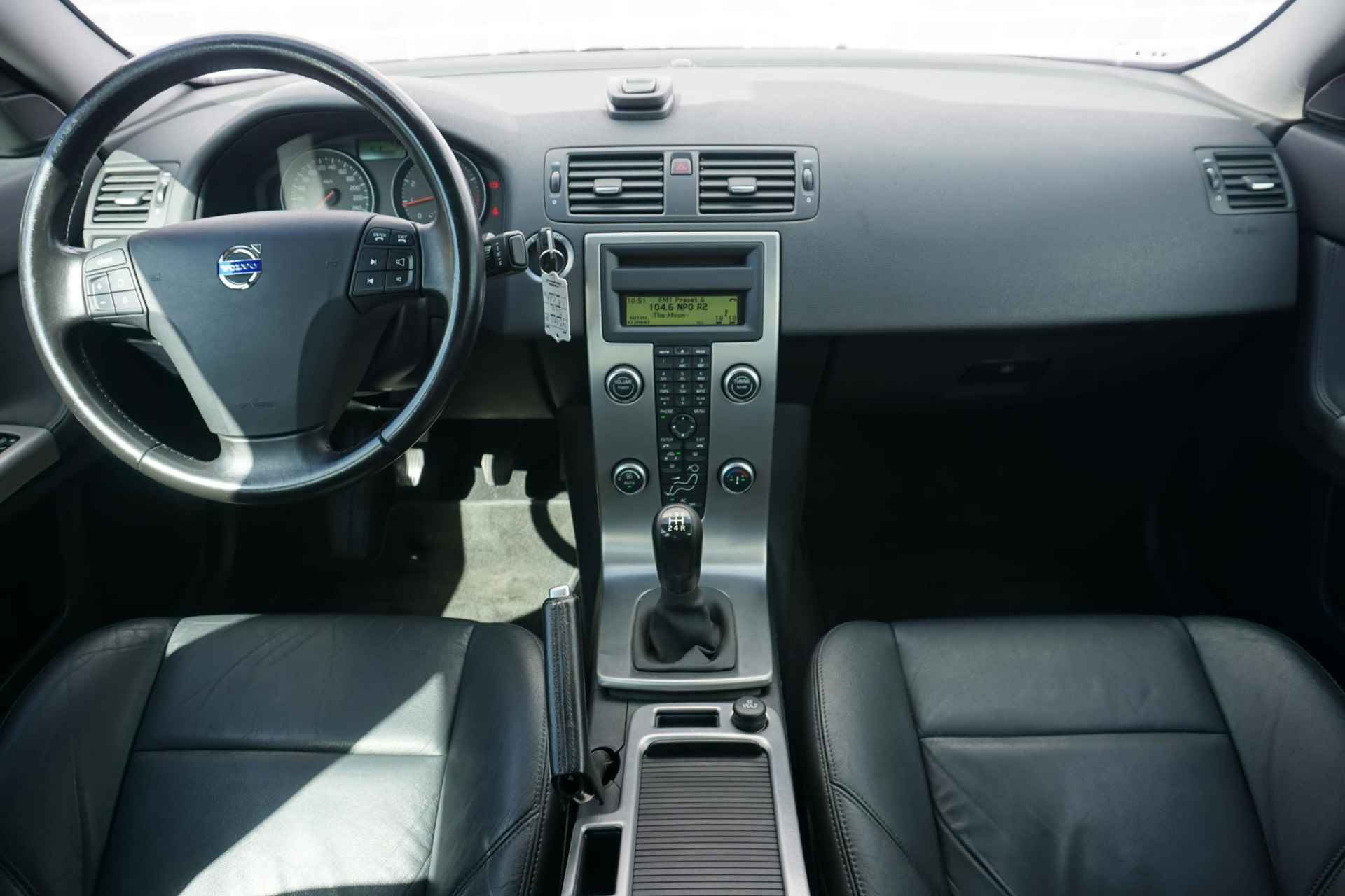 Volvo S40 1.8 Edition II | Leder | Xenon | Parkeersensoren | High performence audio | - 4/19
