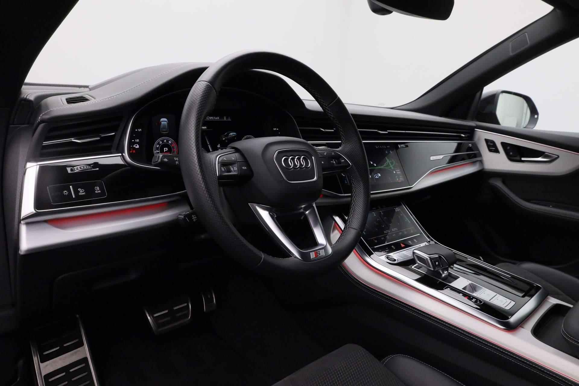 Audi Q8 60 TFSI e 463PK tiptronic quattro Pro Line S Competition | Pano | Trekhaak | ABT 23 inch | HD Matrix LED | HUD | B&O | 360 Camera | Leder/alcantara | Stuur-/stoelverwarming - 3/57