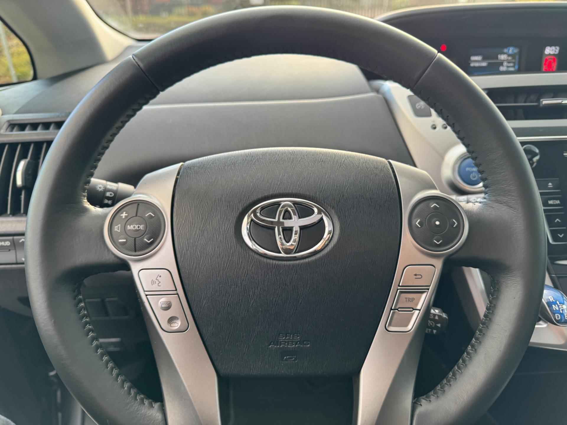 Toyota Prius + 1.8 Business Plus - 23/35