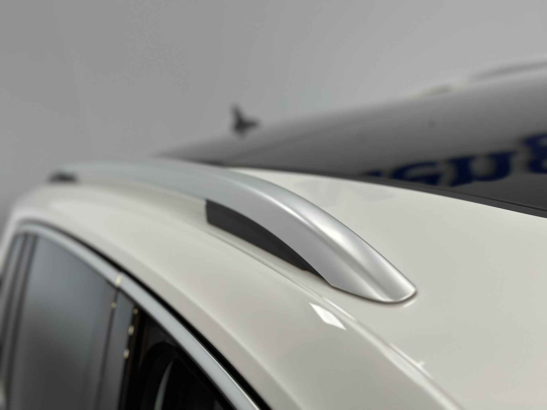Volkswagen Tiguan 1.5 TSI ACT Highline Business R Line | Dynaudio | Virtual | Panorama | Leder | LED | Elek achterklep | Camera | Stoelverwarming | Isofix | NAP | - 13/49