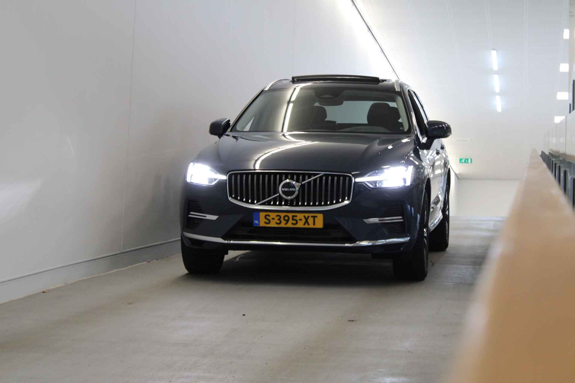 Volvo XC60 T6 350PK AWD Core Bright | Trekhaak | Adapt Led | Standverw | Panoramadak | Achterb Verw | Leer - 53/53