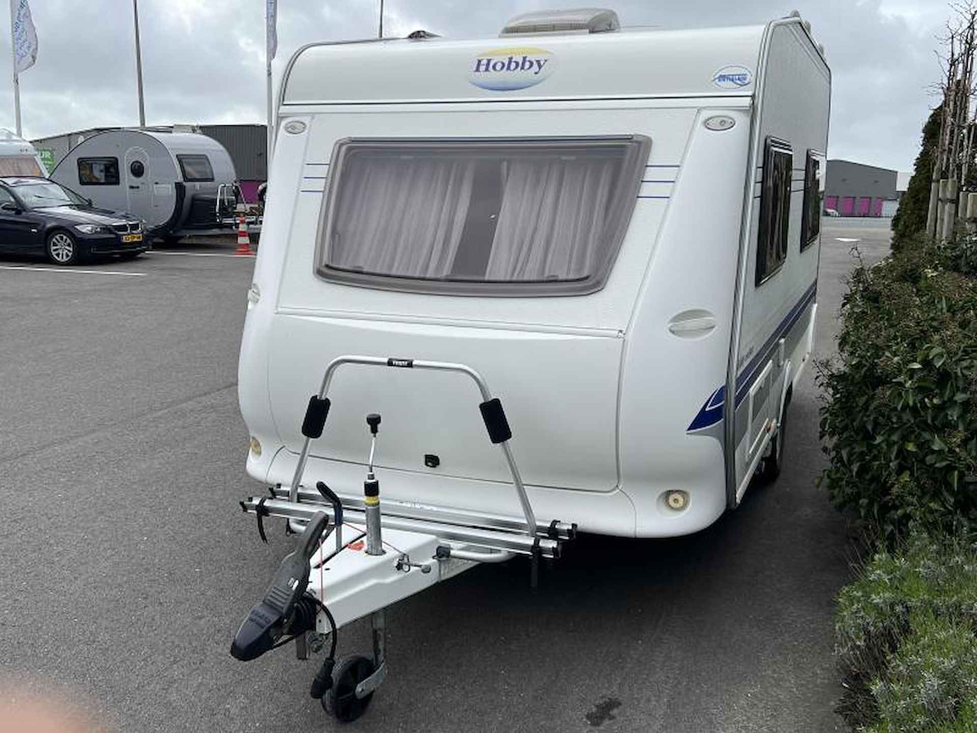 Hobby Excellent 400 SF Mover,voortent,fiets - 4/10