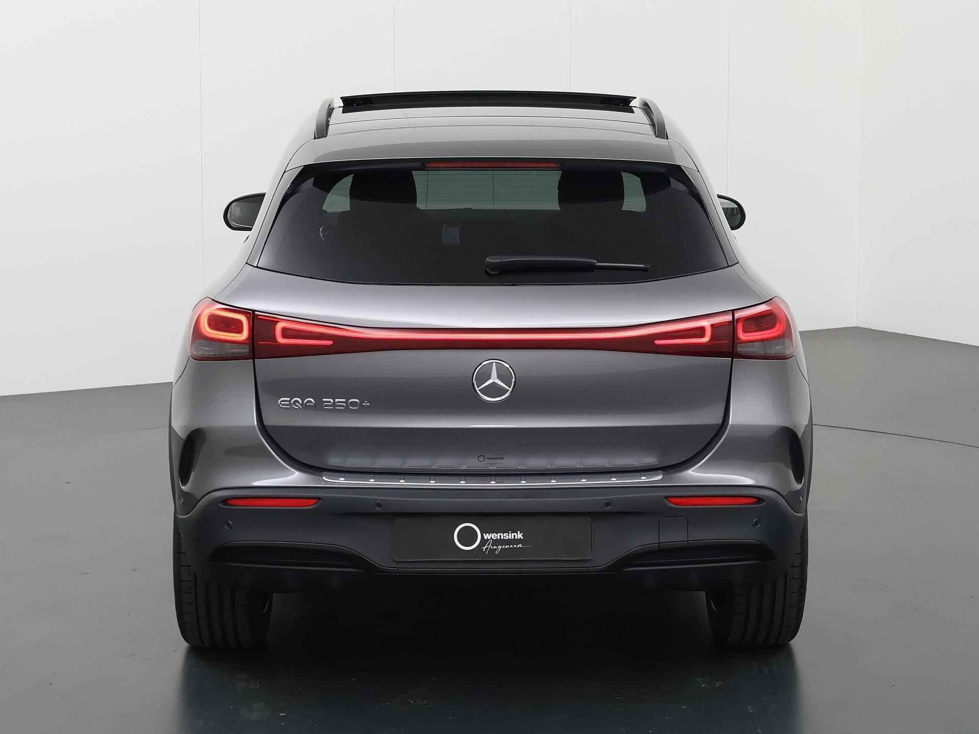 Mercedes-Benz EQA 250+ AMG Line 71 kWh | Panoramdak | Nightpakket incl. 20'' | achteruitrijcamera | stoelverwarming | Led - 5/49
