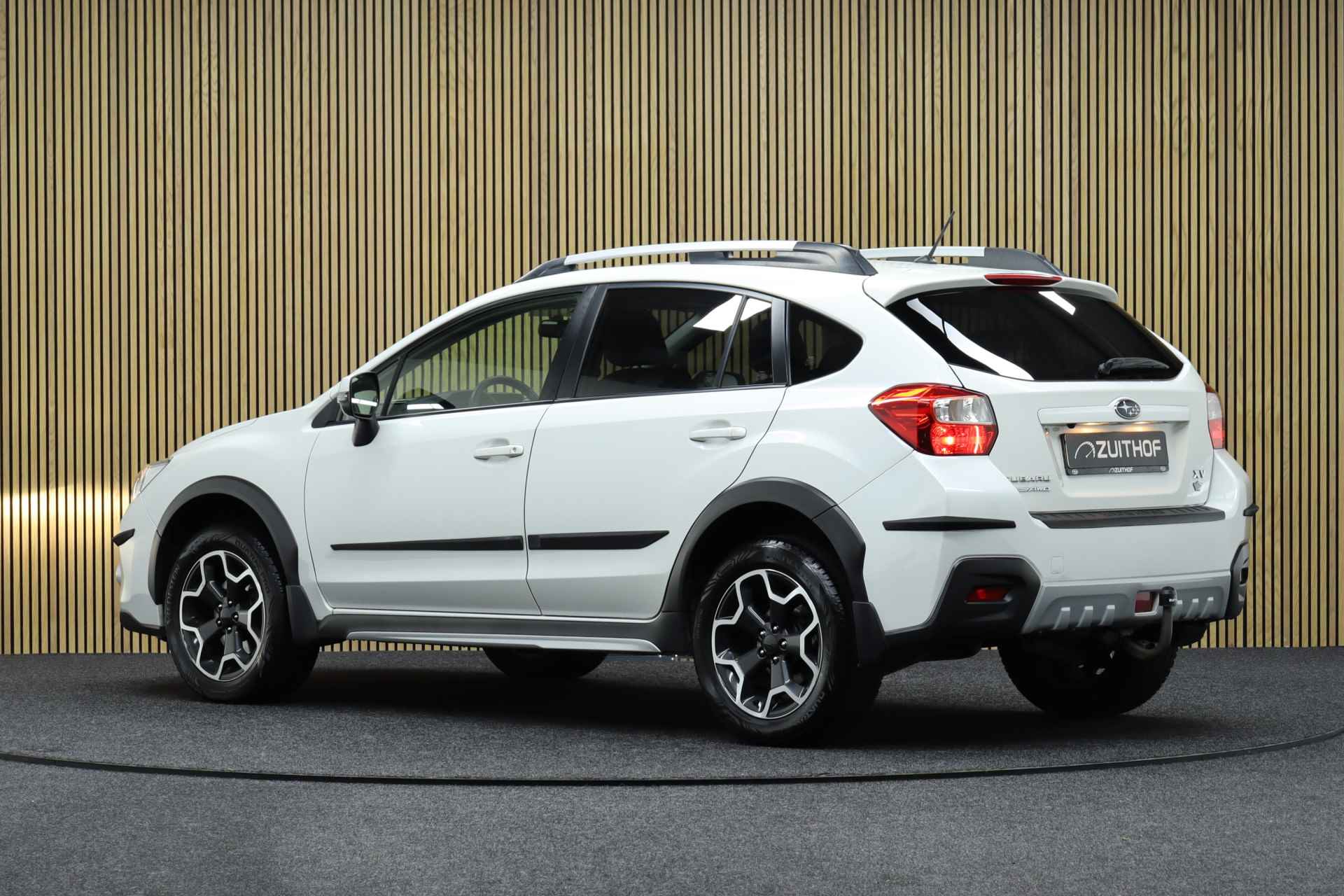 Subaru XV 2.0i Premium AWD | Cruise-control | Trekhaak | Stoelverwarming | Leder | Camera | Elec. Panoramadak - 3/44