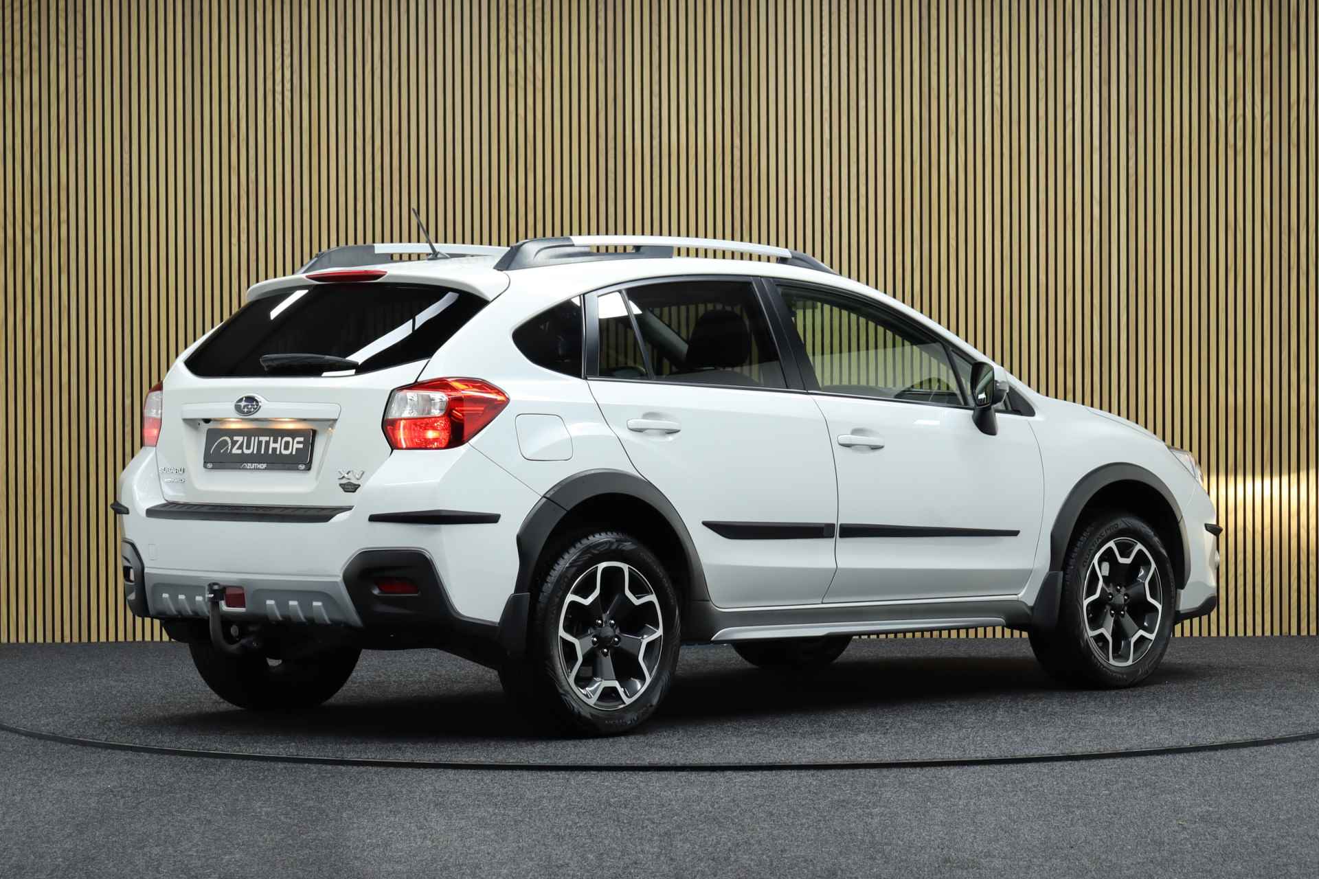 Subaru XV 2.0i Premium AWD | Cruise-control | Trekhaak | Stoelverwarming | Leder | Camera | Elec. Panoramadak - 9/44