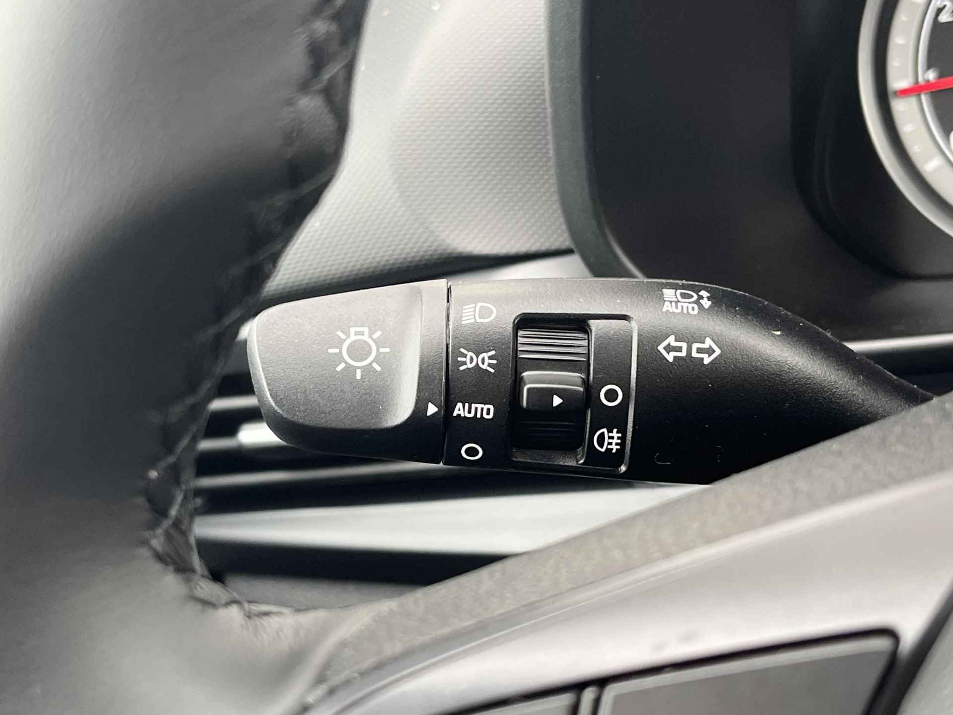 Hyundai Bayon 1.0 T-GDI i-Motion / Airco / Bluetooth / Cruise Control / Elektrische Ramen Voor + Achter / USB / - 21/31