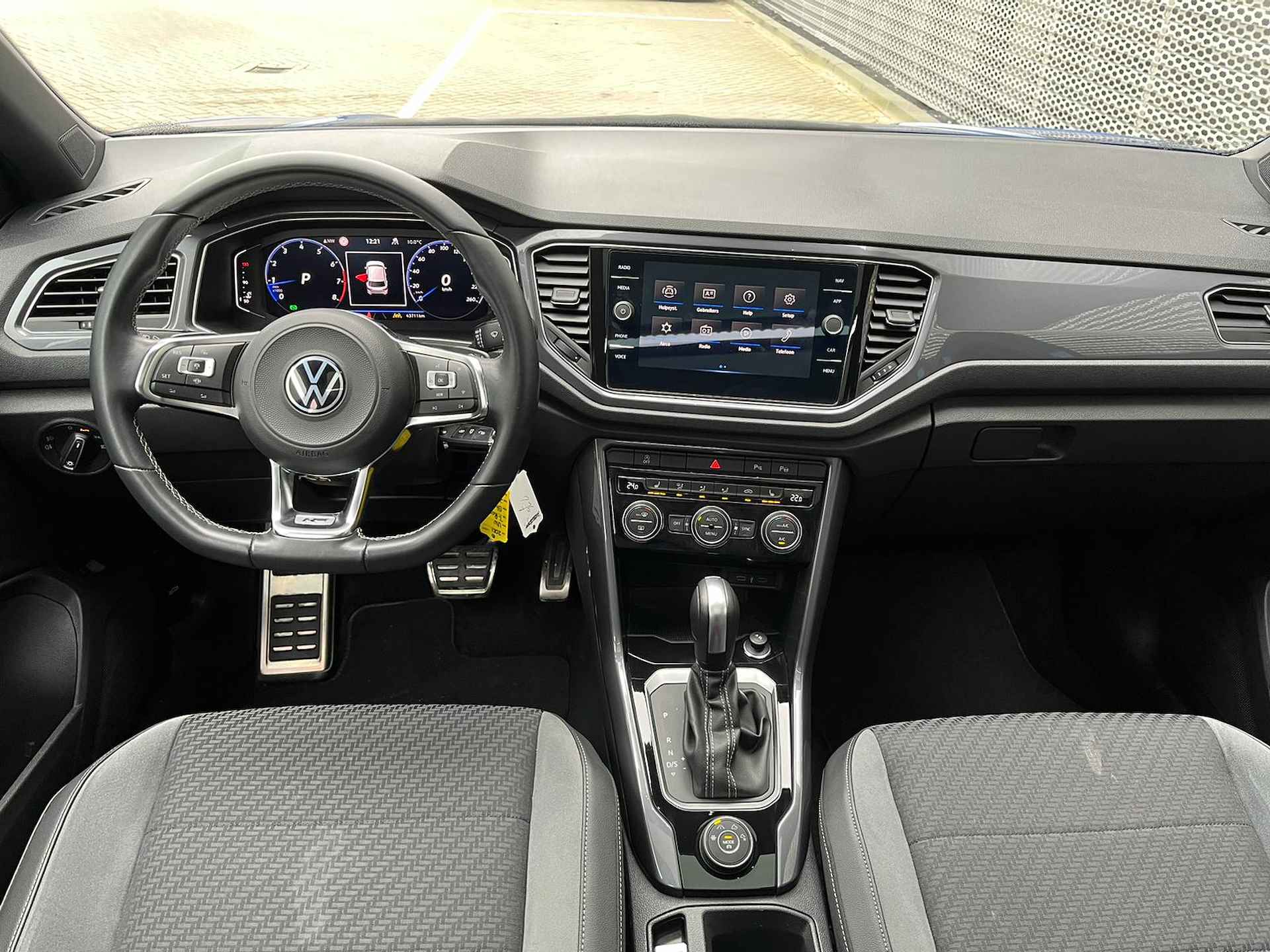 Volkswagen T-Roc 2.0 TSI 4Motion 190 PK Sport / DSG / 2X R-Line / Panoramadak / Digitale Cockpit /  P4 - 14/34