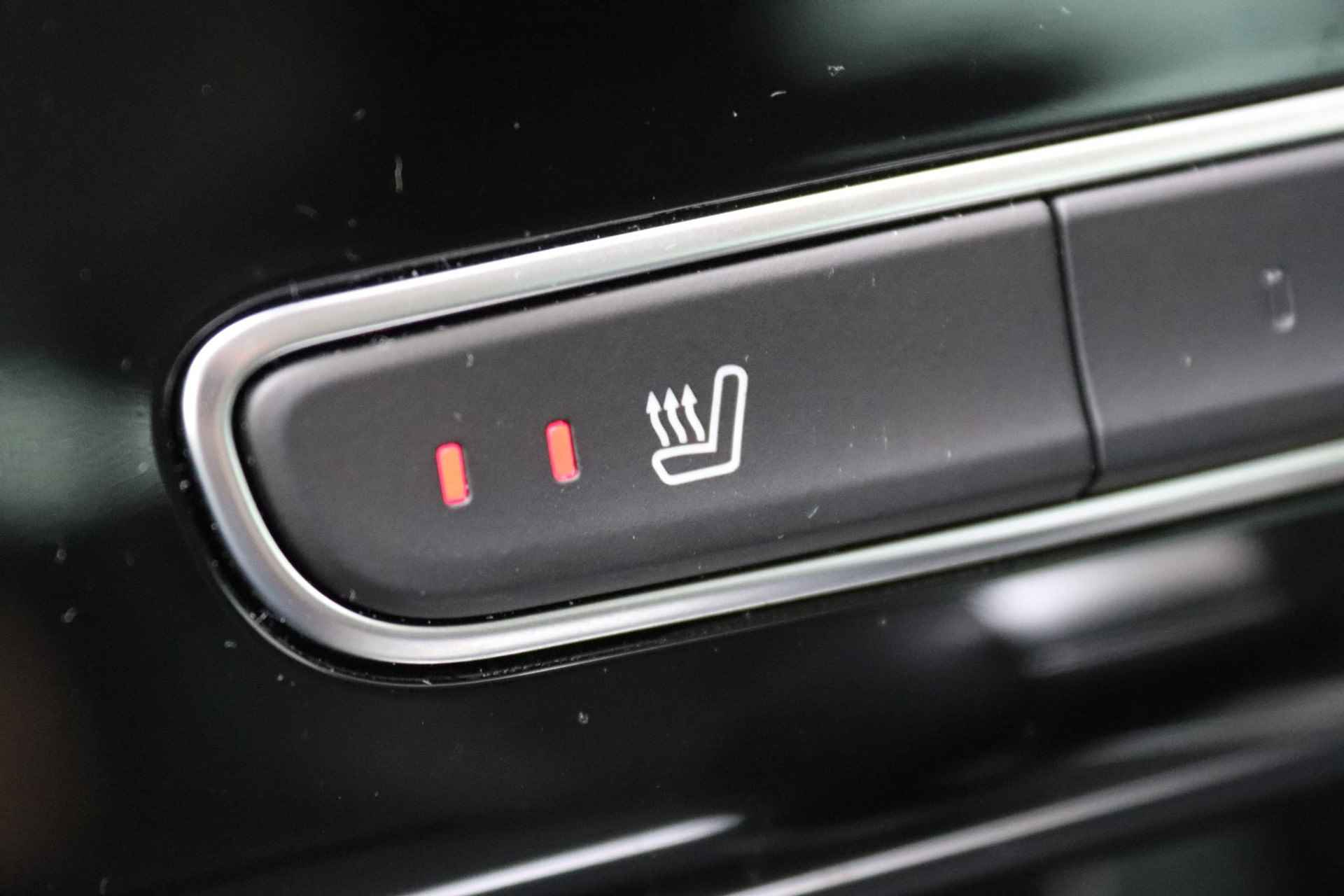 Renault Mégane Estate 1.3 TCe 140 EDC Techno | Automaat | Navigatie 9,3" |  Apple Carplay | LED koplampen | Camera | Parkeersensoren | Bose Audio | Winter-pakket | LMV 17" | - 21/35