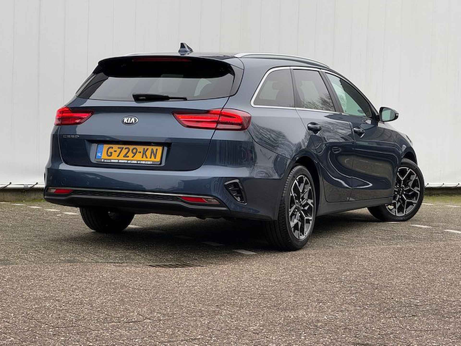 Kia Ceed Sportswagon 1.0 T-GDi DynamicPlusLine met Navi/Camera, 17inch, Stoel/Stuur-verwarming - 2/28