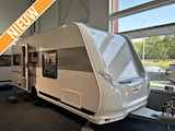 LMC Videro 450 D 2024 met QUEENSBED