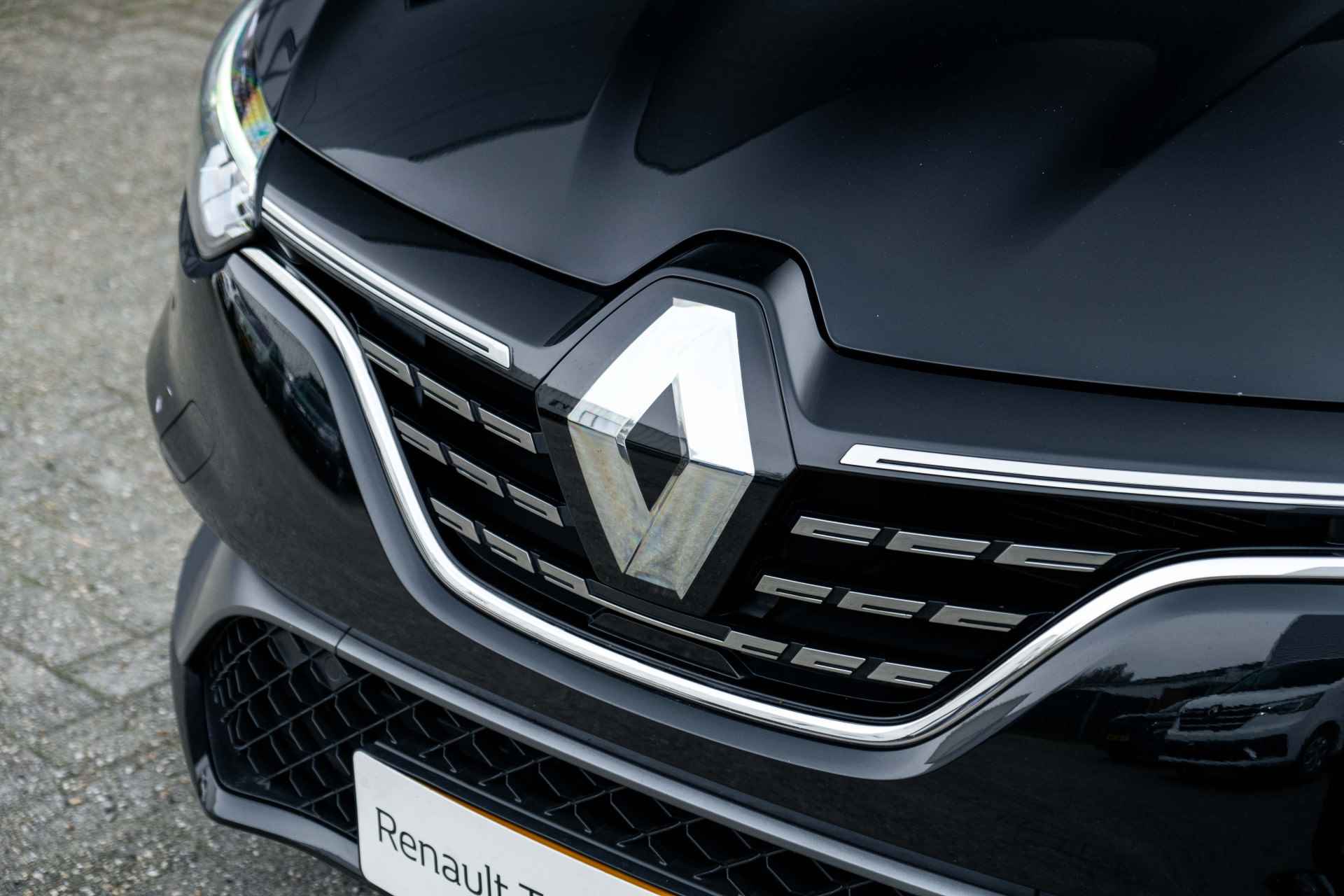 Renault Mégane 1.3 TCe R.S. Line Grote Navigatie - Alcantara - Stoelverwarming - Parkeersensoren | incl. Bovag rijklaarpakket met 12 maanden garantie - 20/59