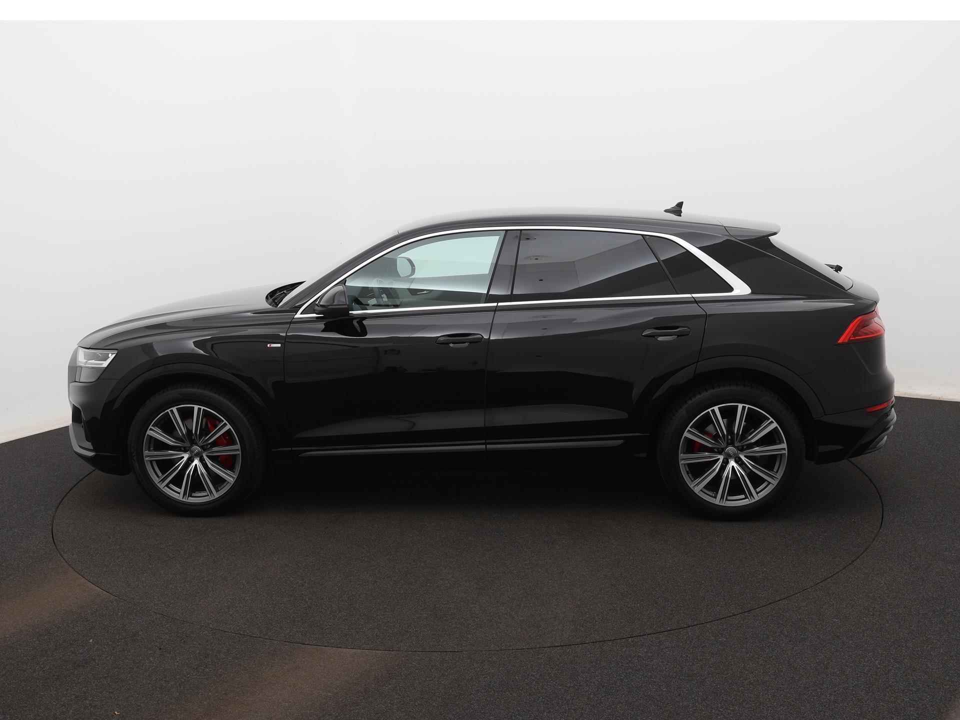 Audi Q8 50 TDI quattro Pro Line S 286 PK | Automaat | S-line | Navigatie | Camera | Luchtvering | Parkeersensoren | Cruise Control | Privacy Glass | Lichtmetalen velgen | LED Koplampen | - 4/33